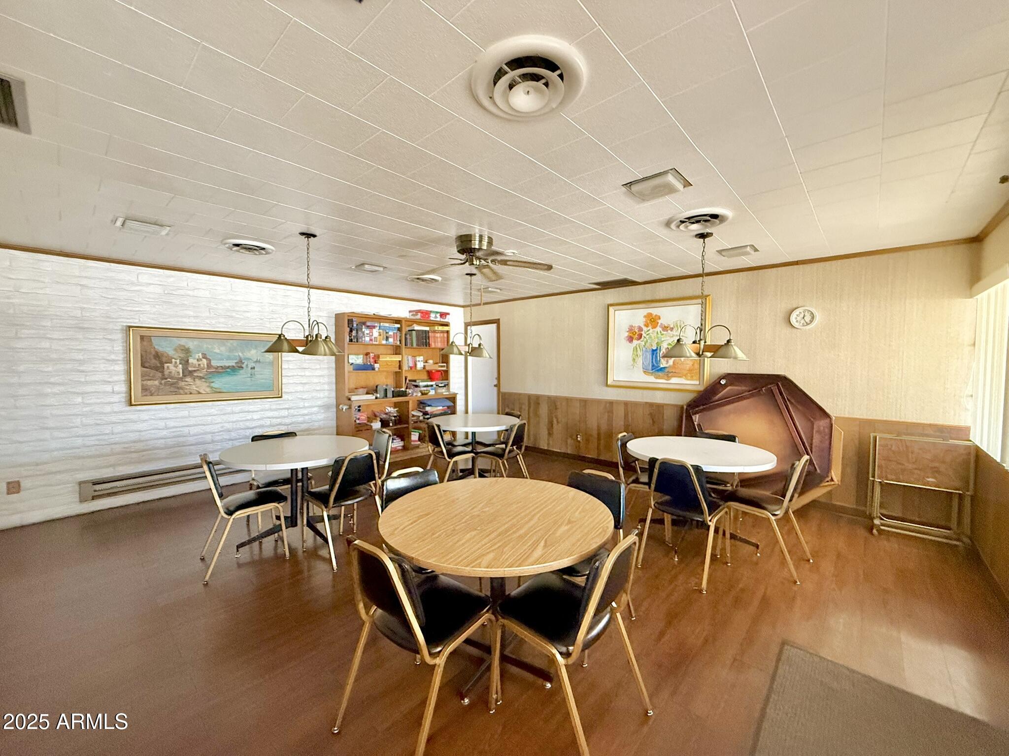 Riviera Mobile Home Park - Residential