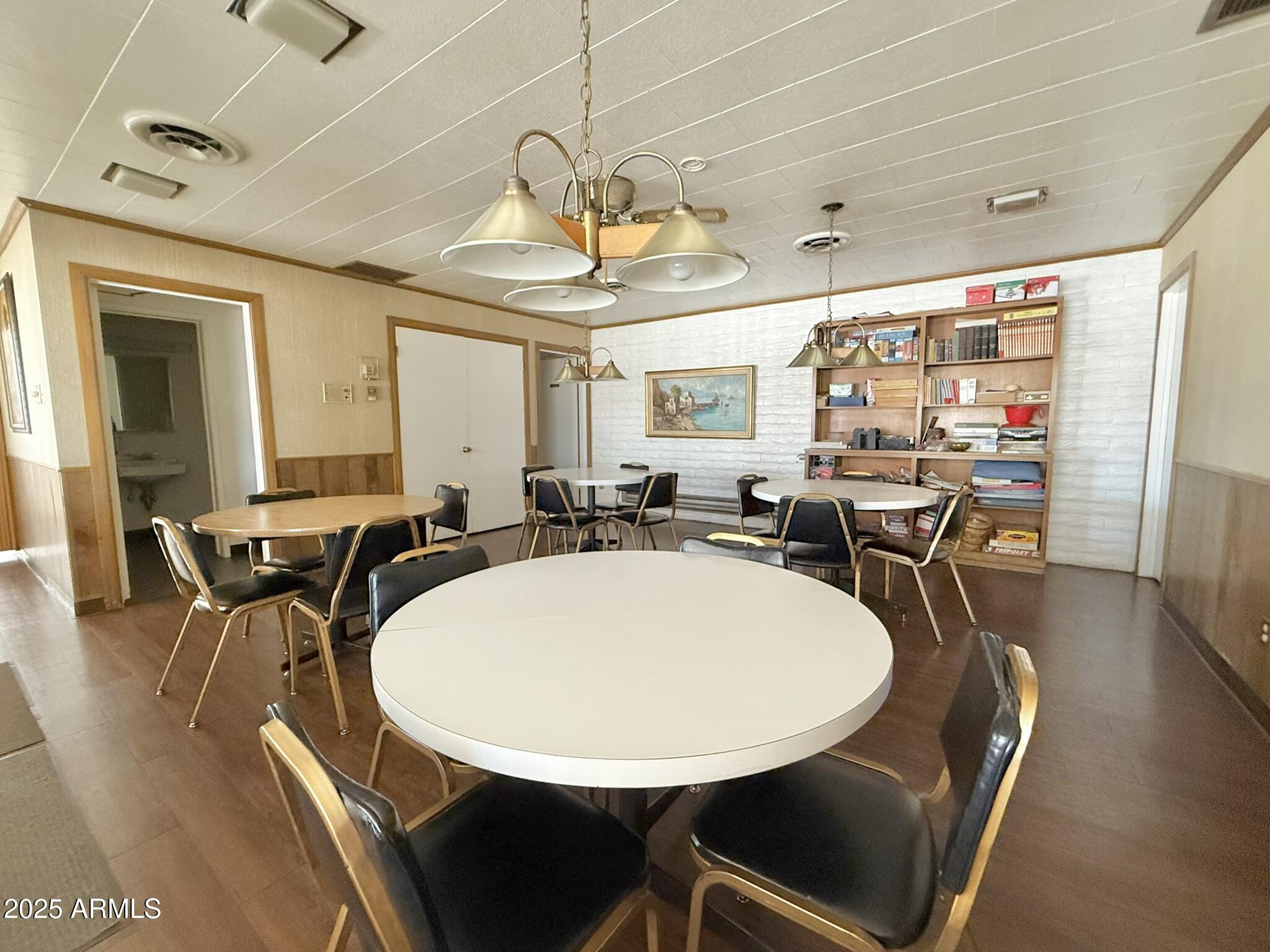 Riviera Mobile Home Park - Residential
