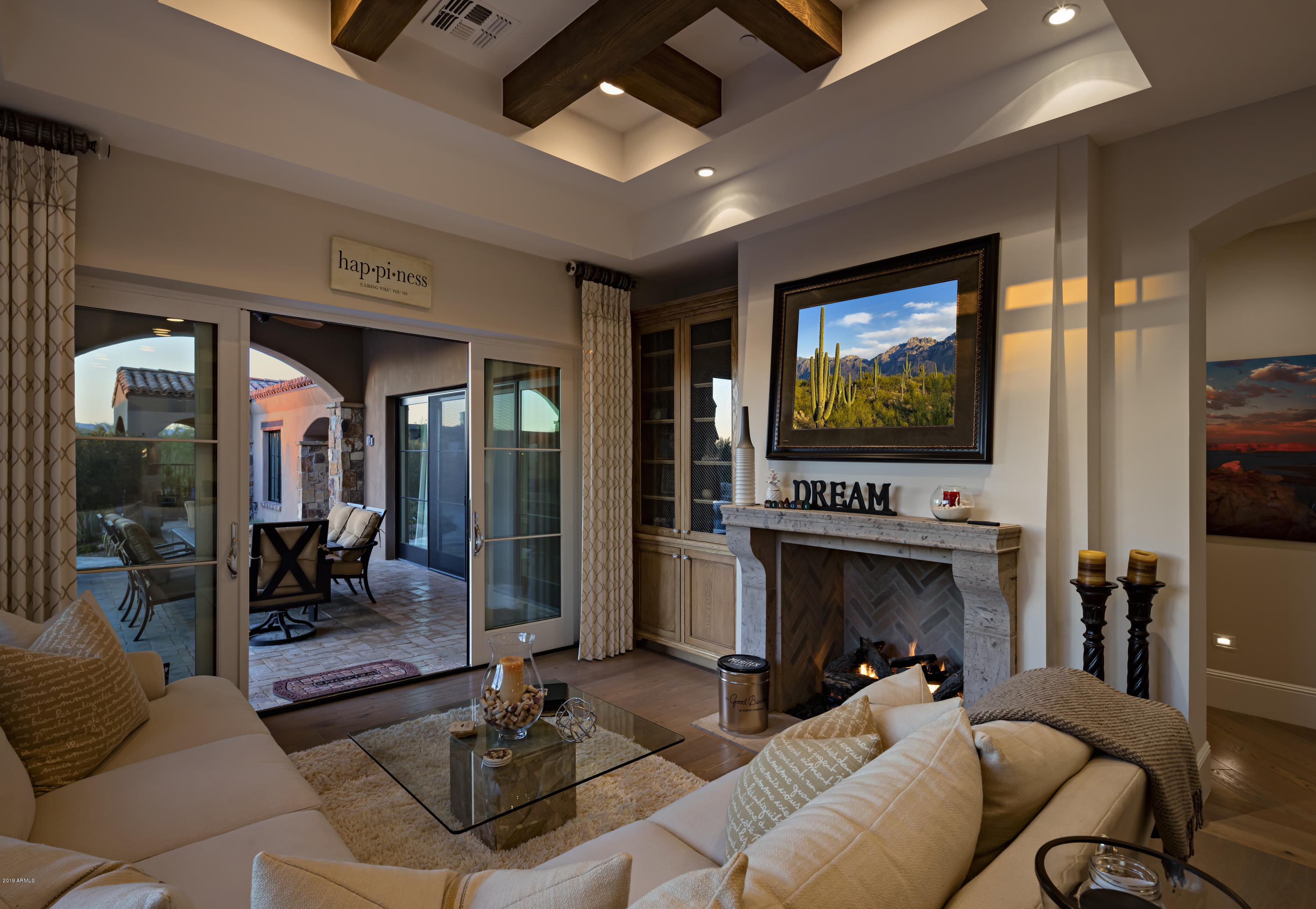 WHISPER ROCK UNIT 3 - Residential