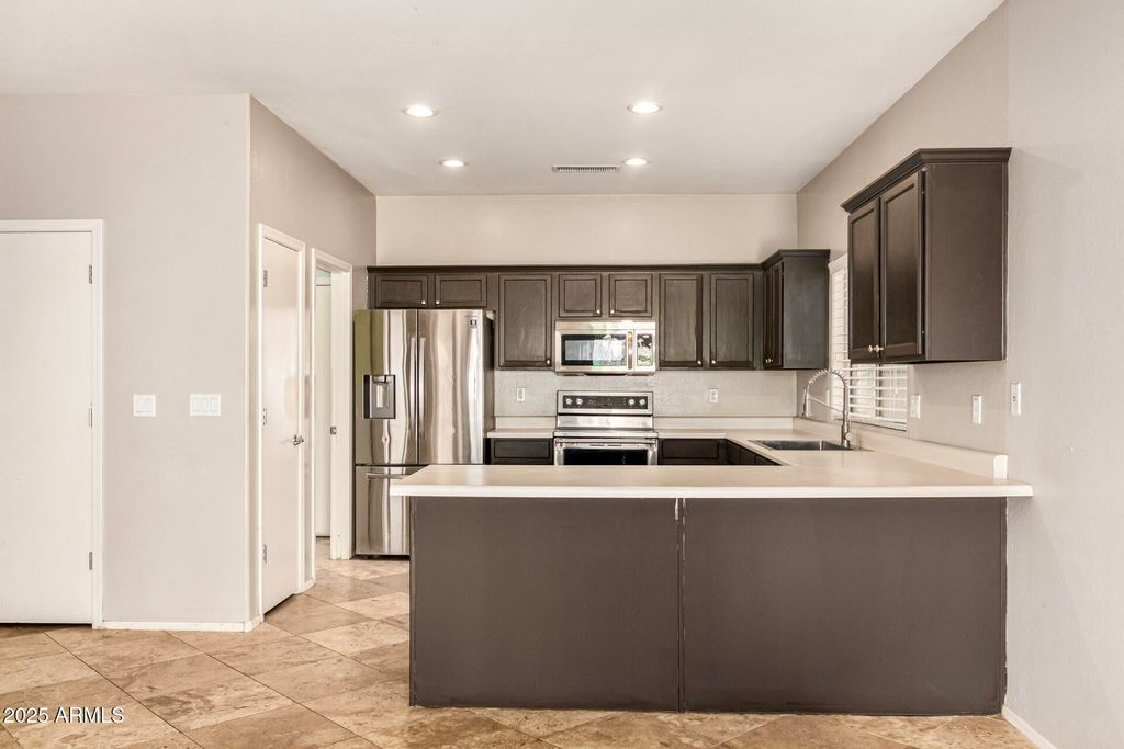 Photo of 10162 E Kilarea Avenue, Mesa, AZ 85209 (MLS # 6934143)