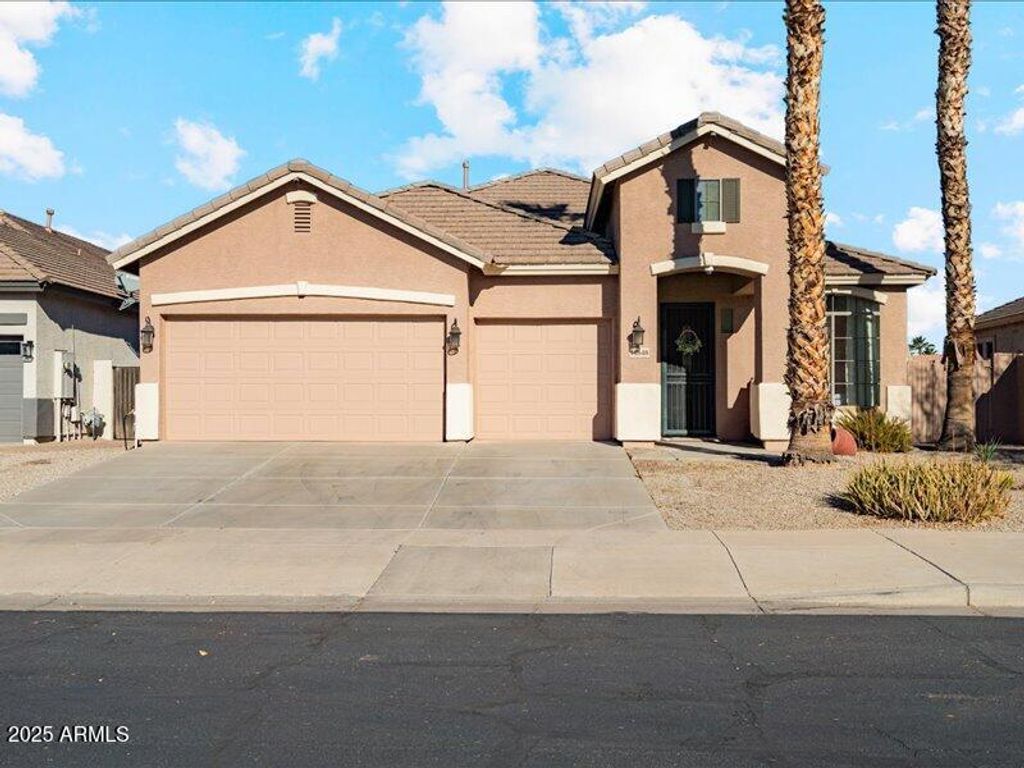 Photo of 14848 W Edgemont Avenue, Goodyear, AZ 85395 (MLS # 6931832)