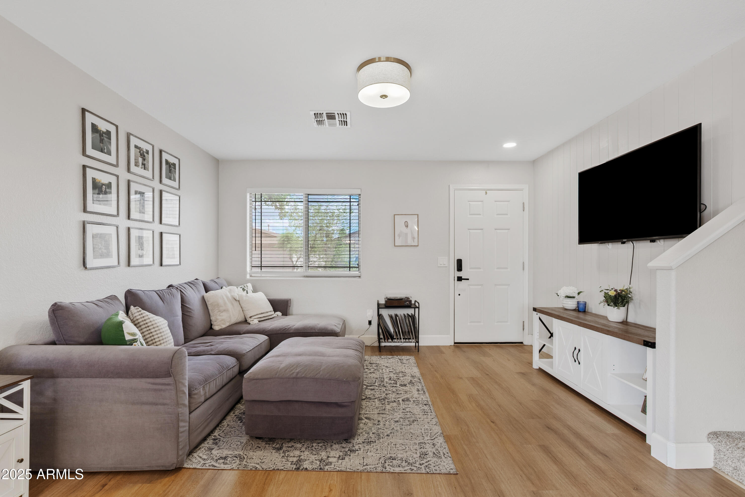 1720 E DUST DEVIL Drive