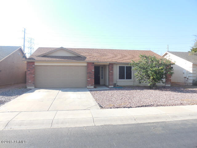 Photo 1 of 13 — 1022 S Wanda Drive, Gilbert, AZ 85296
