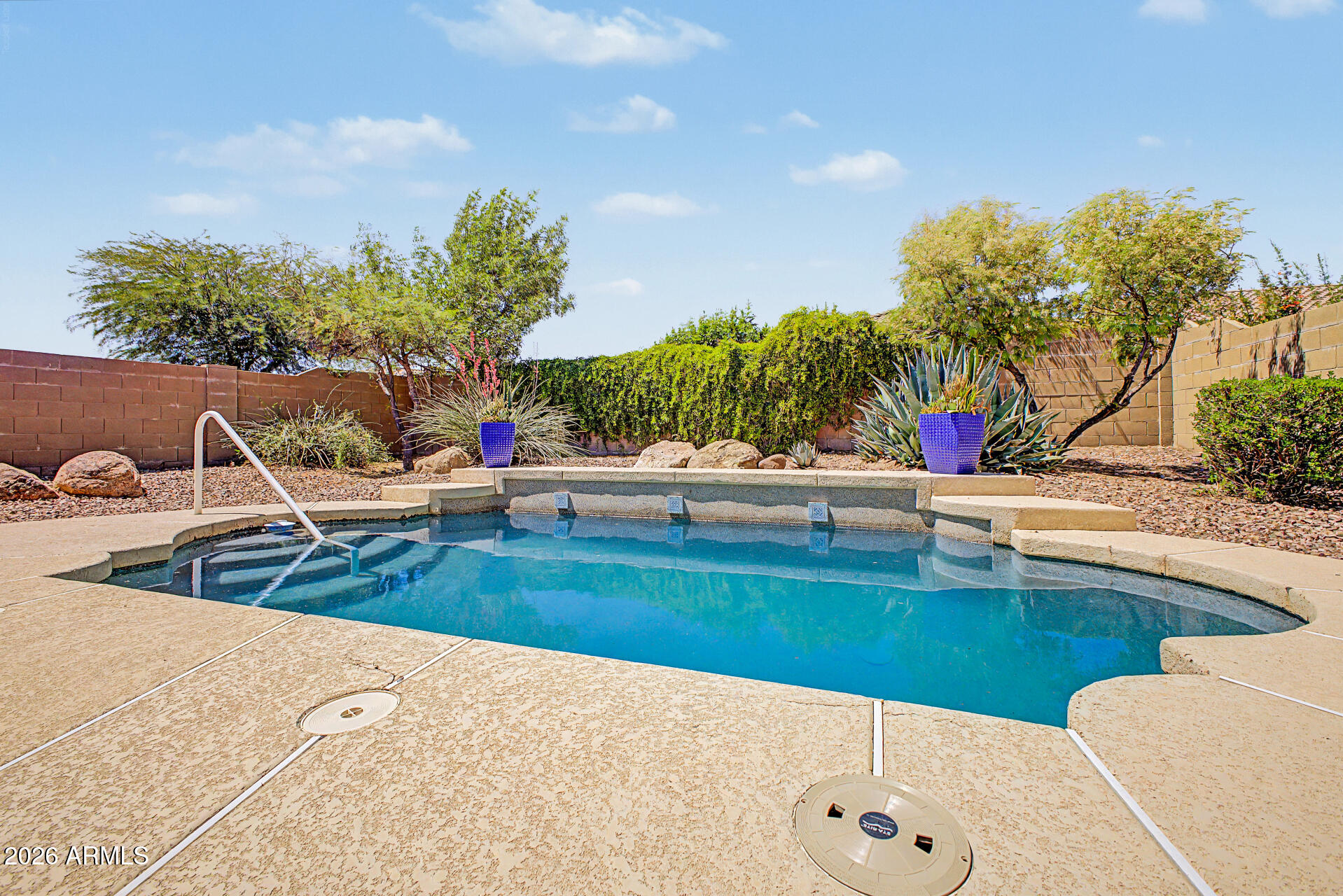 39606 N PRAIRIE Lane