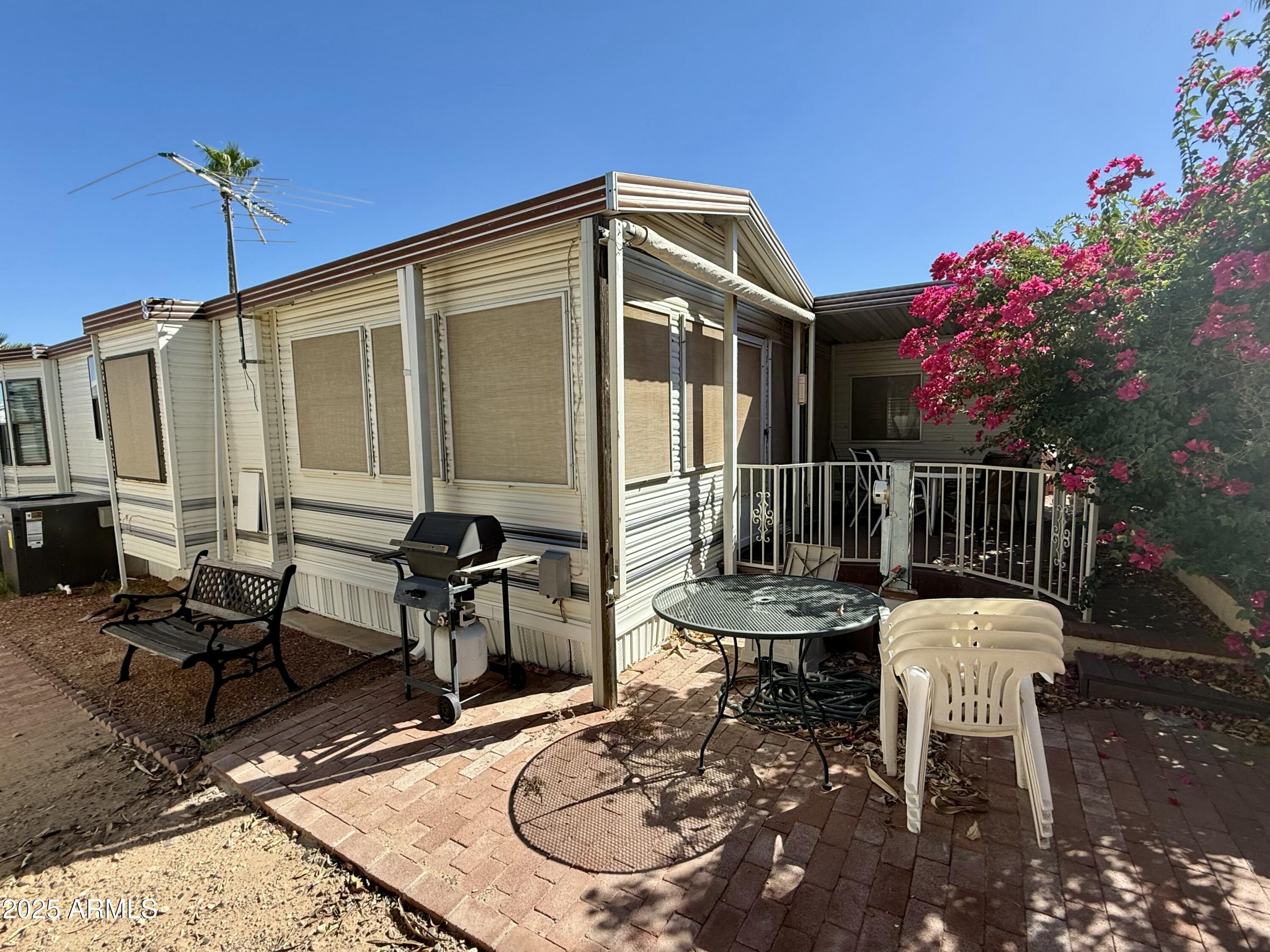 11201 N EL MIRAGE Road 23