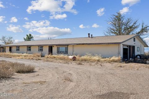 A home in Pearce