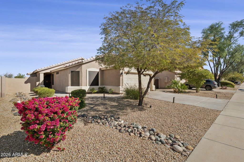 Photo of 13626 W Solano Drive, Litchfield Park, AZ 85340 (MLS # 6987956)