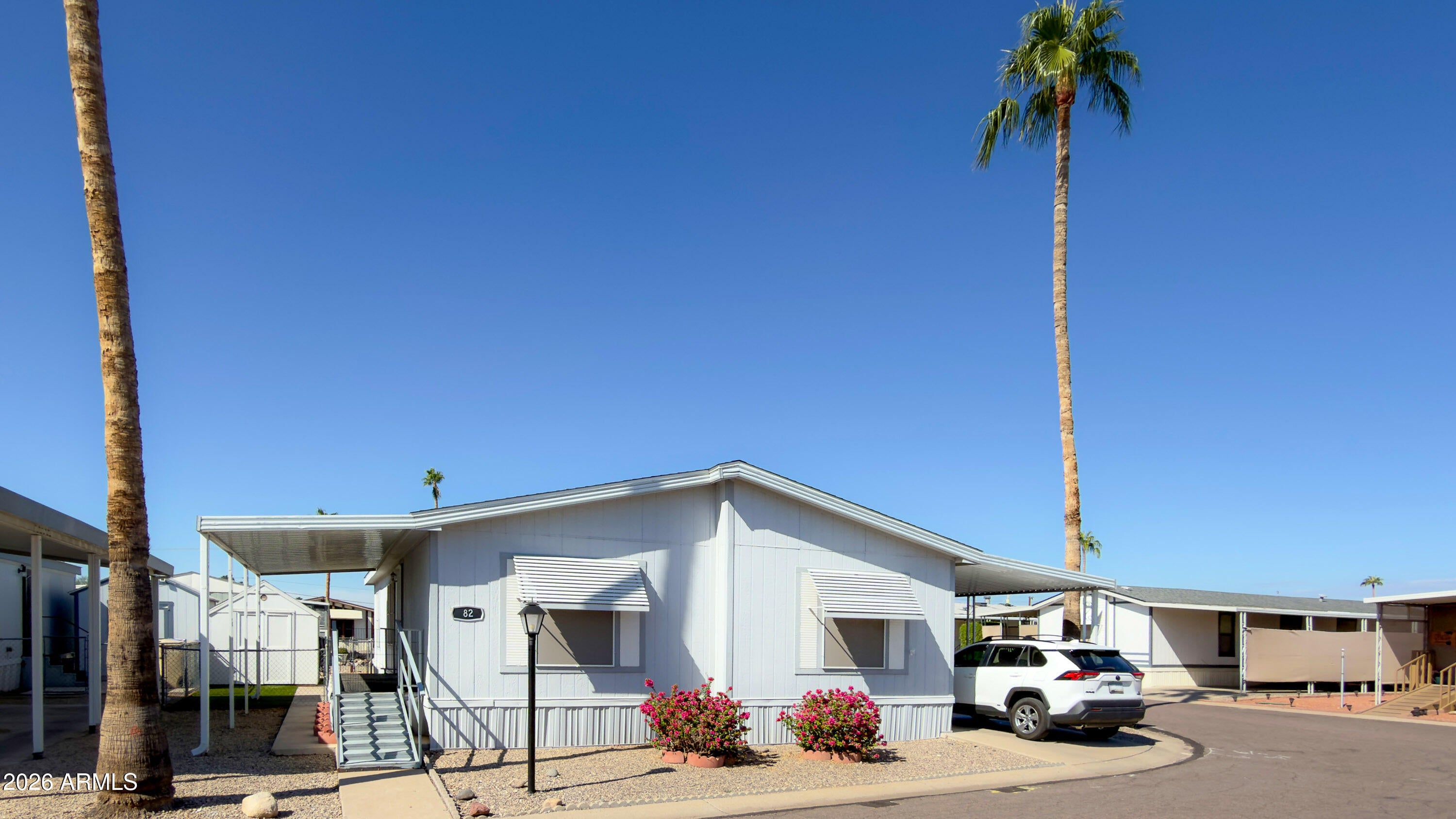 7810 W PEORIA Avenue 82