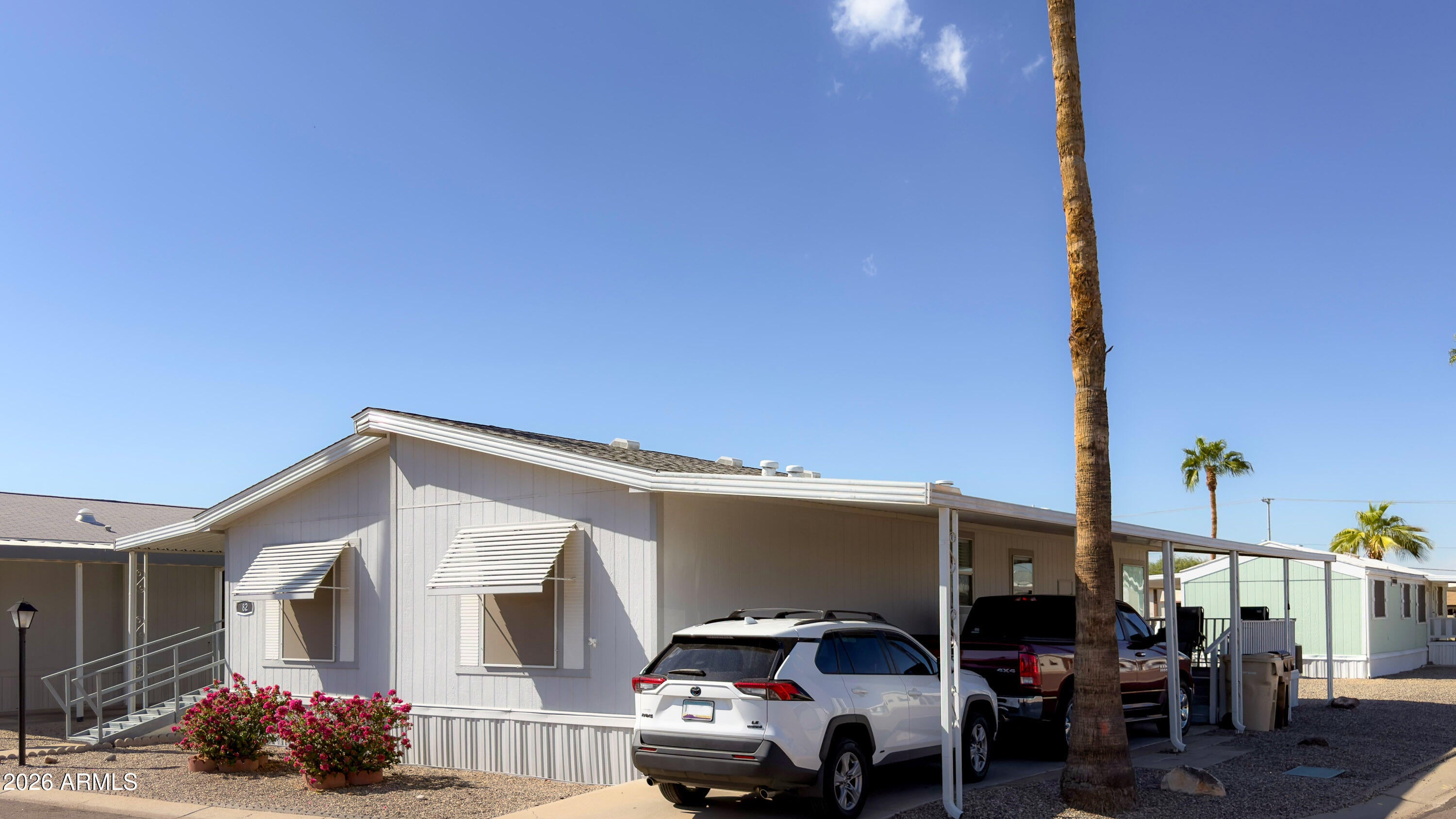 7810 W PEORIA Avenue 82