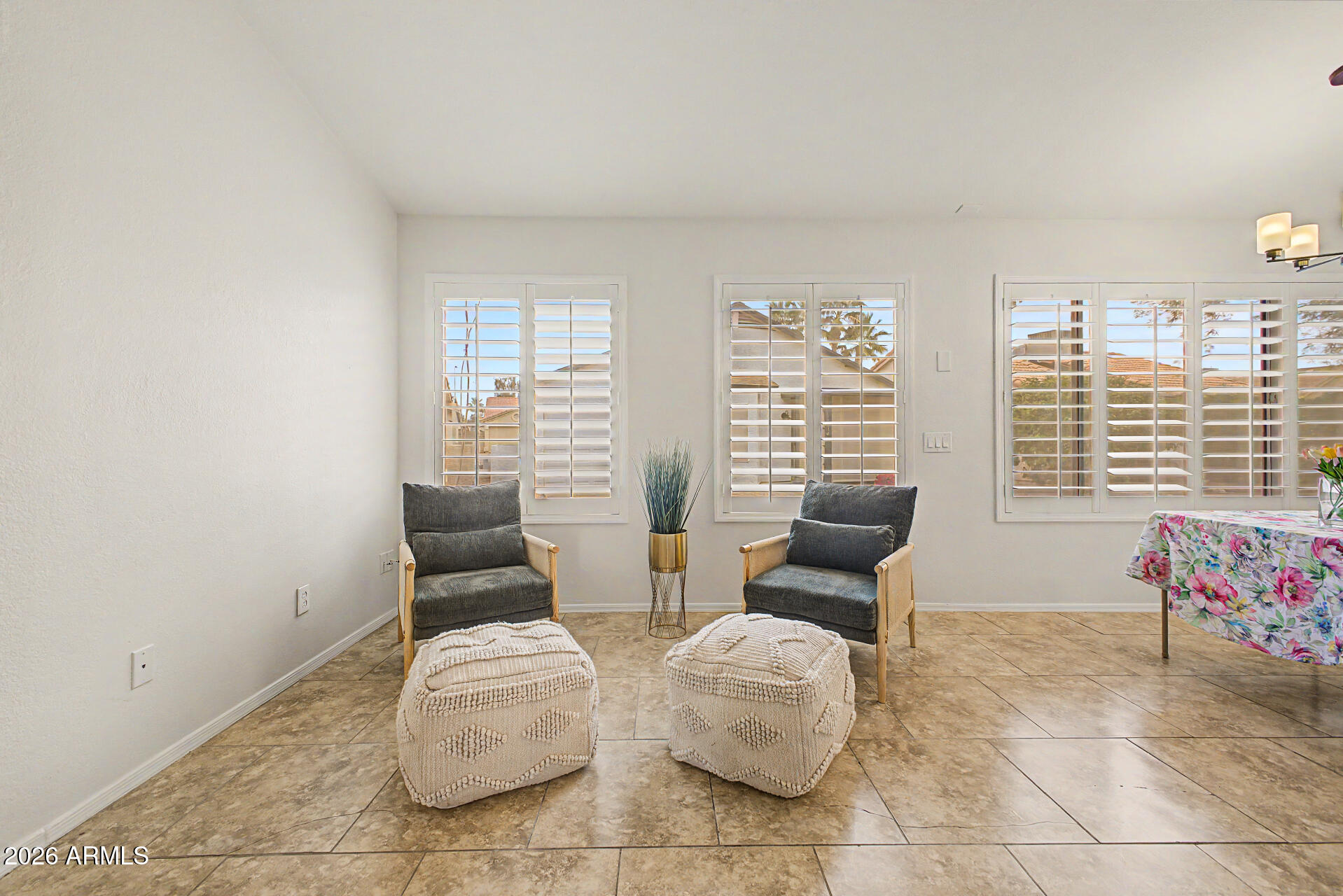 6893 S LAKE FOREST Court