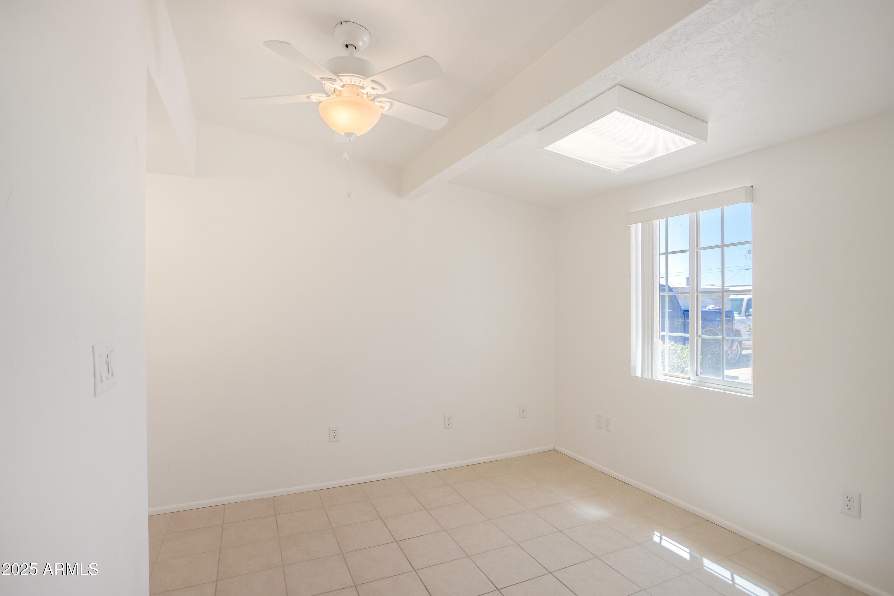 GARDEN CANYON 2 - Residential