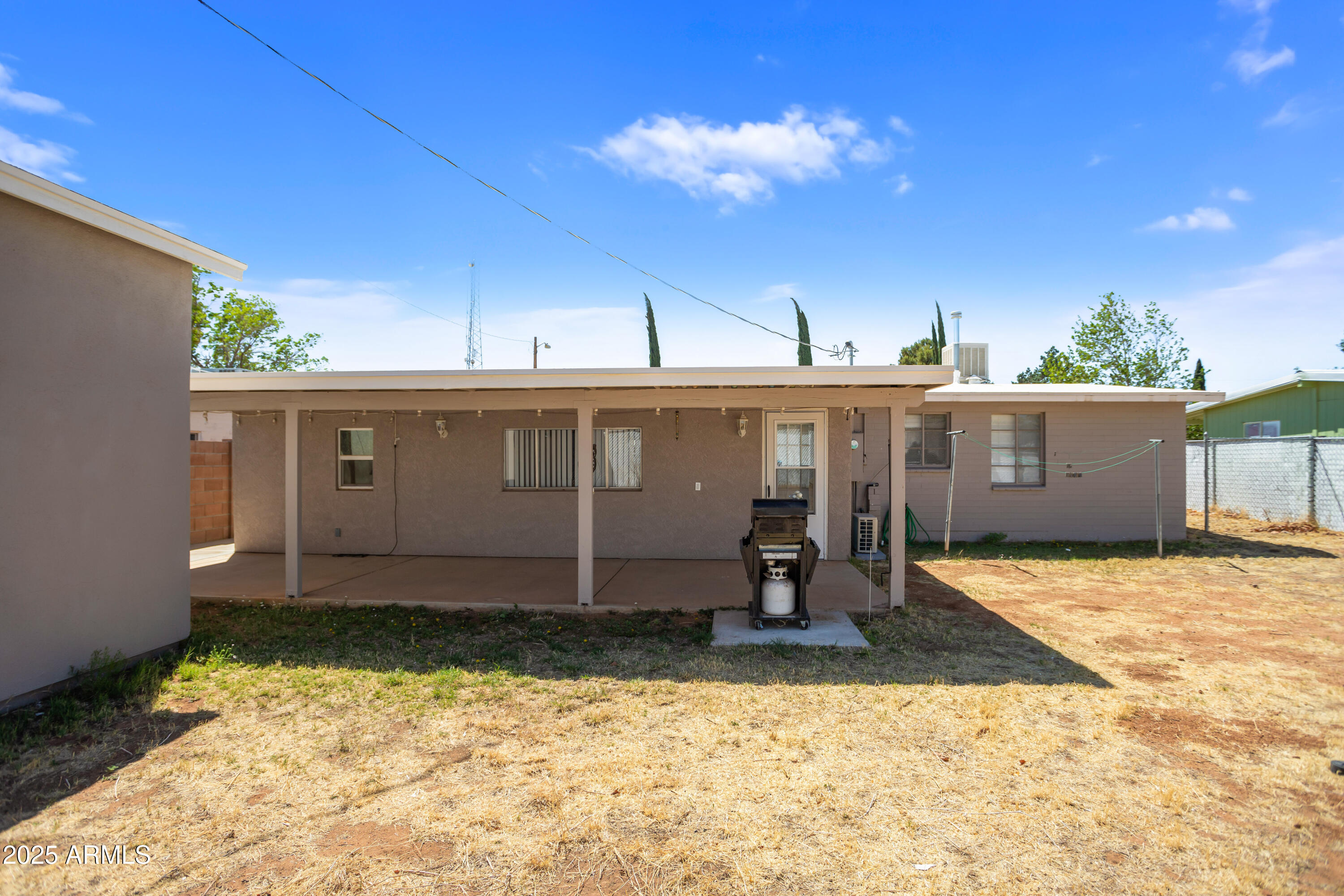 GARDEN CANYON 2 - Residential