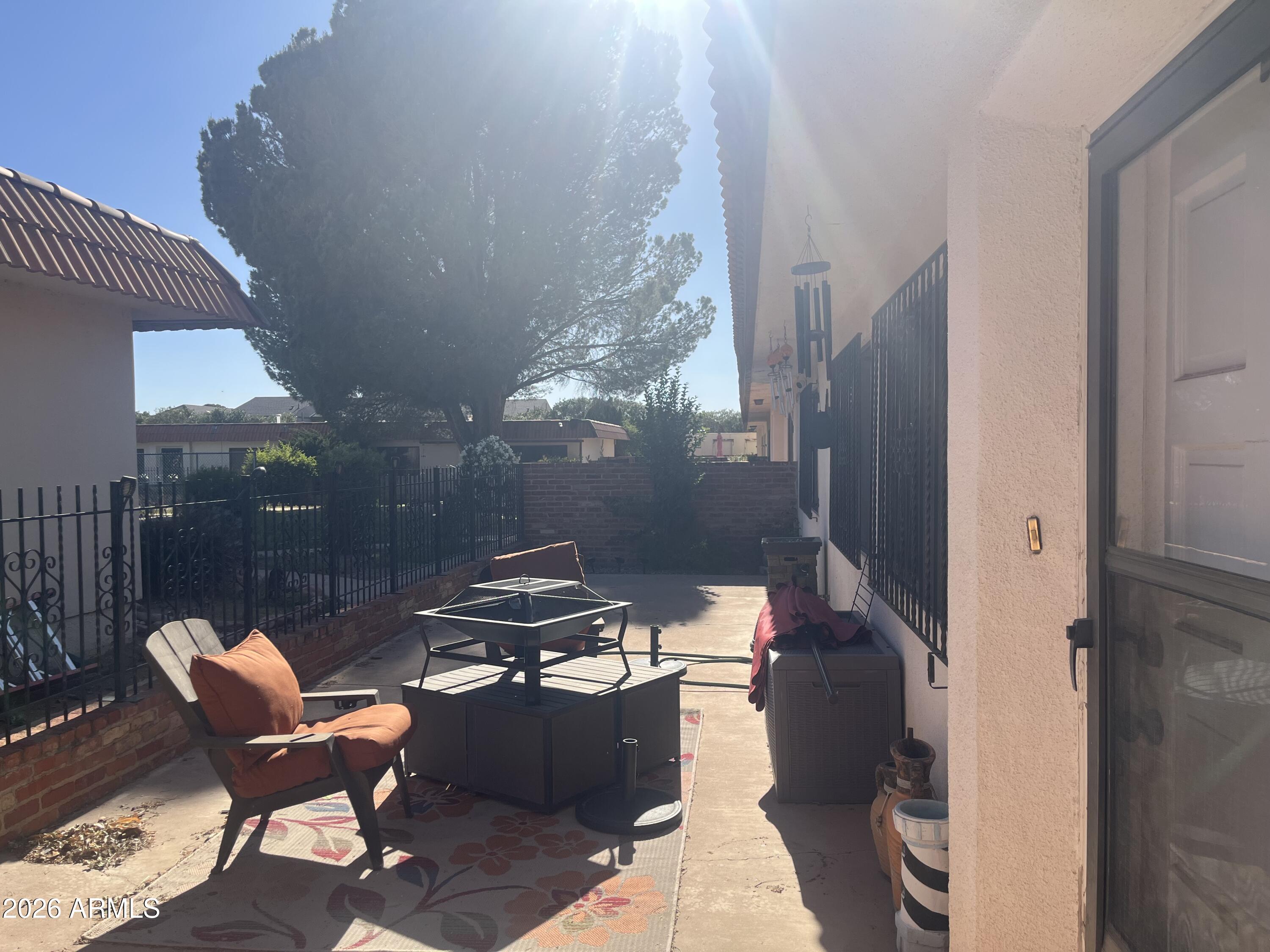 2550 E 15th Street 403