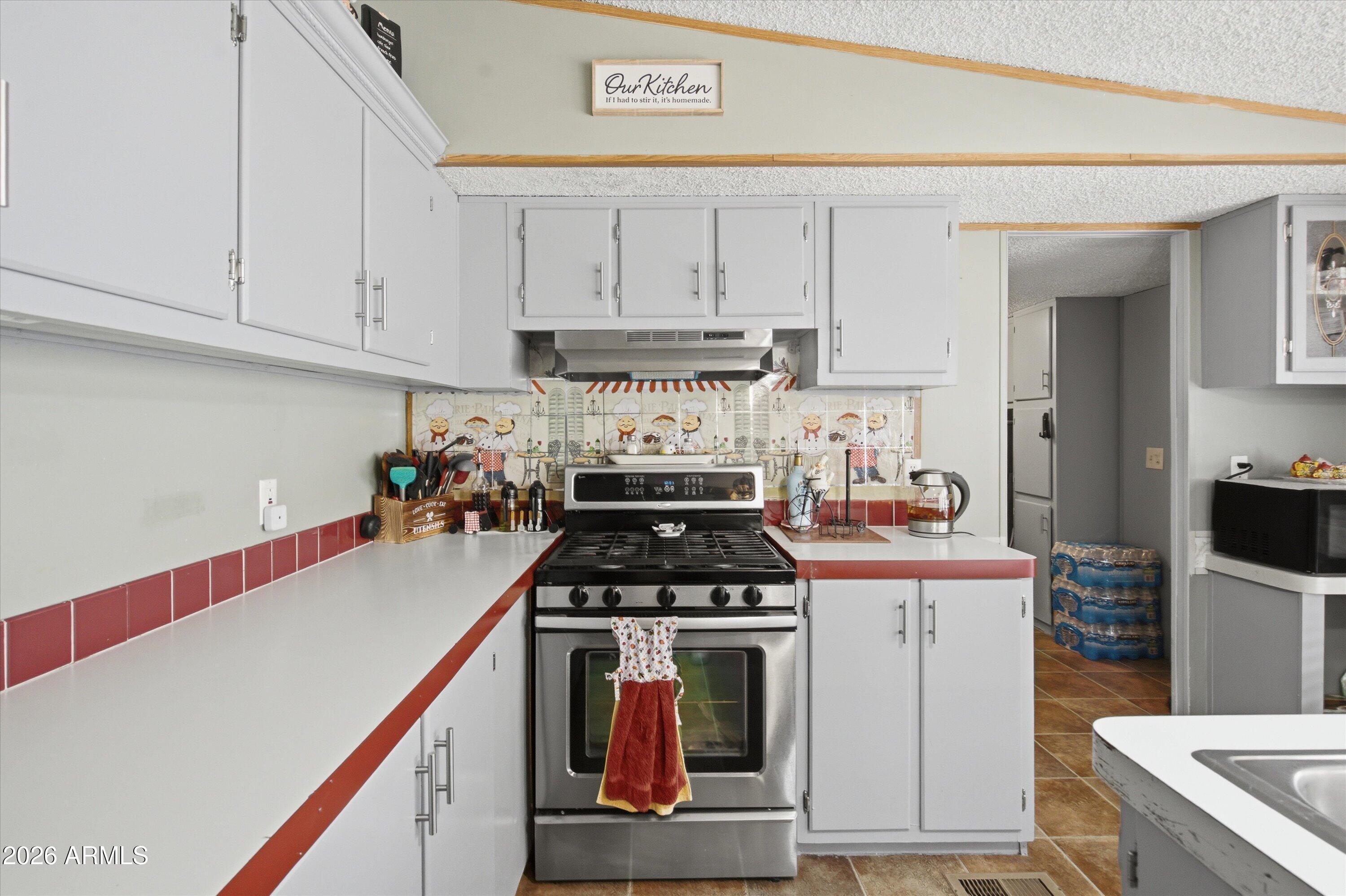 300 W LOWER BUCKEYE Road 14