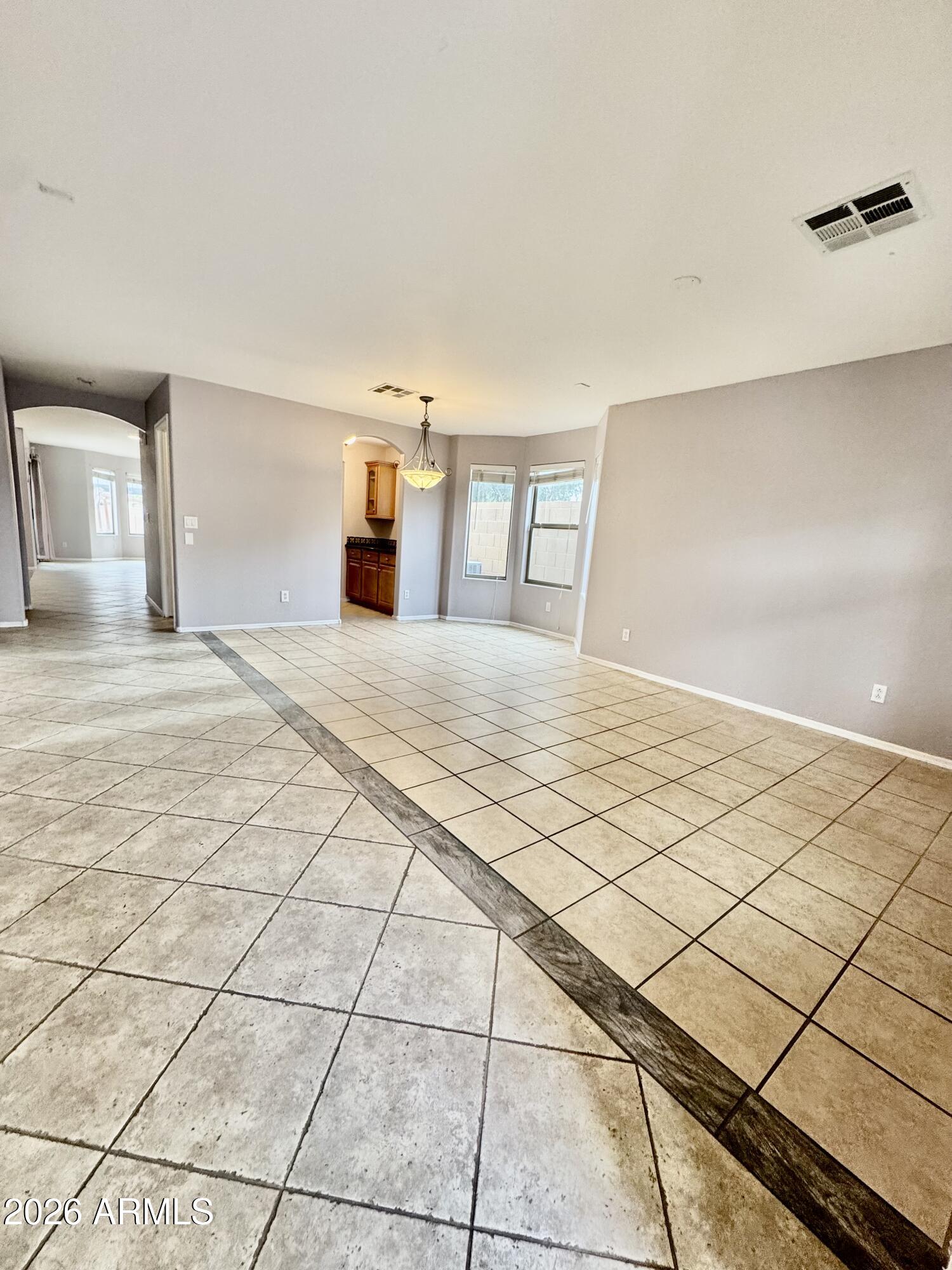 10502 W EDGEMONT Drive