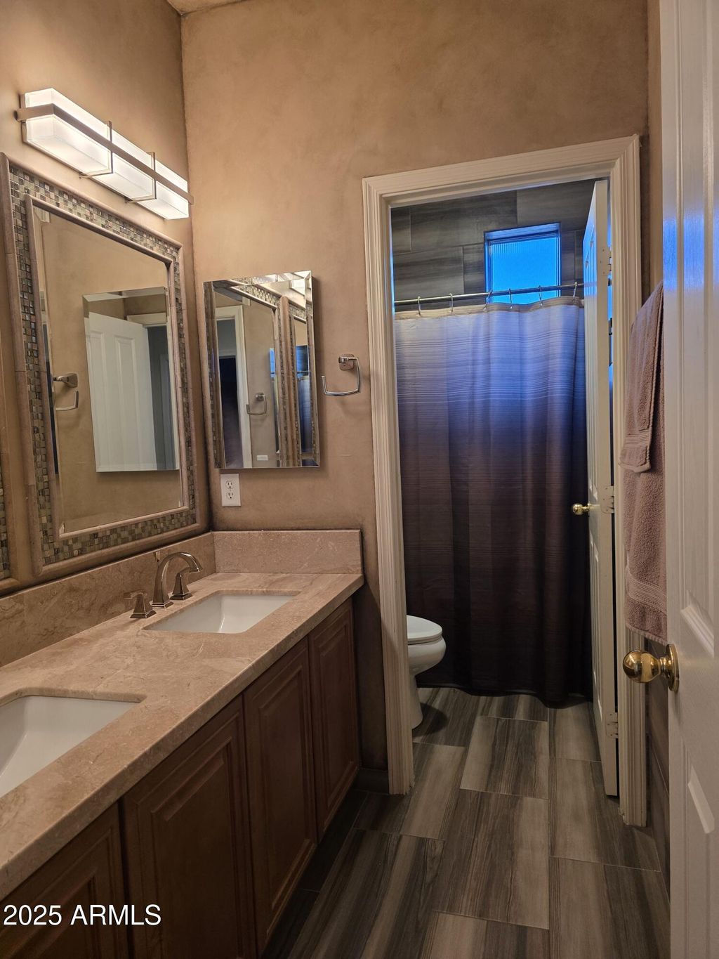 listing image 55