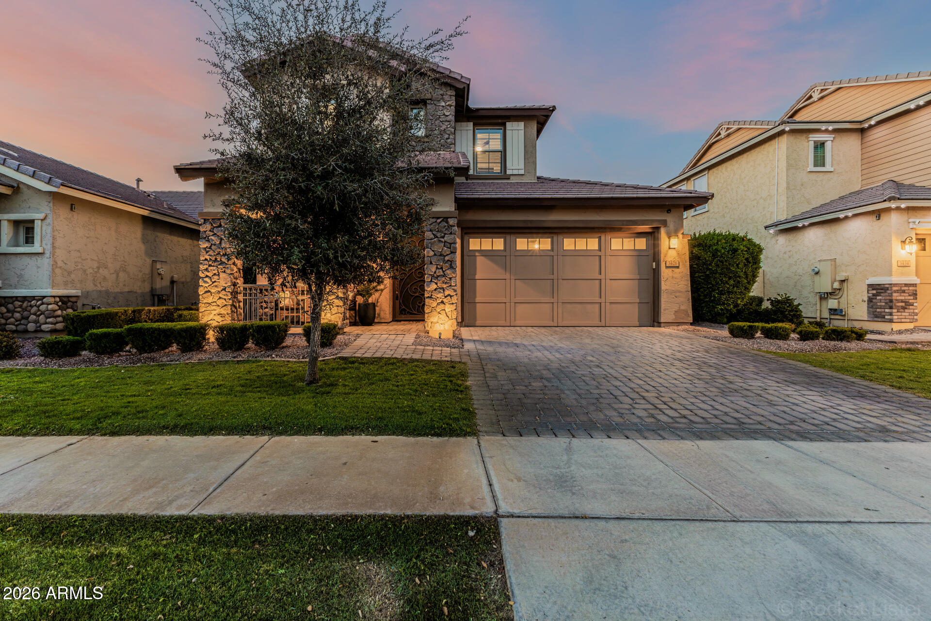 3426 E APPALOOSA Road