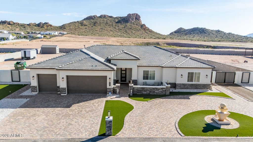 Photo of 667 W Patrick Place, San Tan Valley, AZ 85143 (MLS # 6990331)