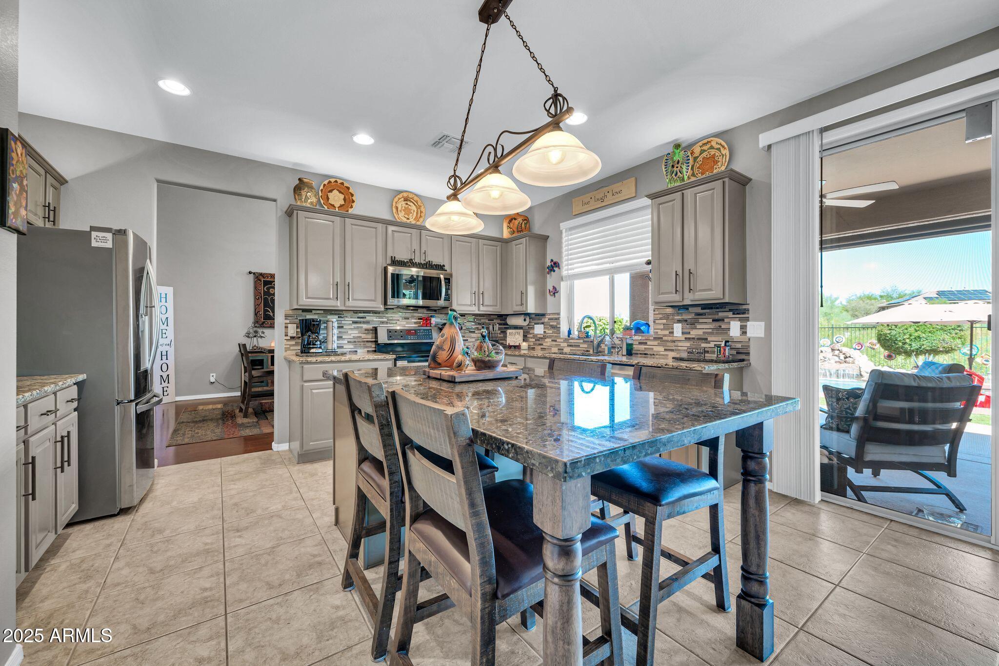 40924 N CROCKETT Trail