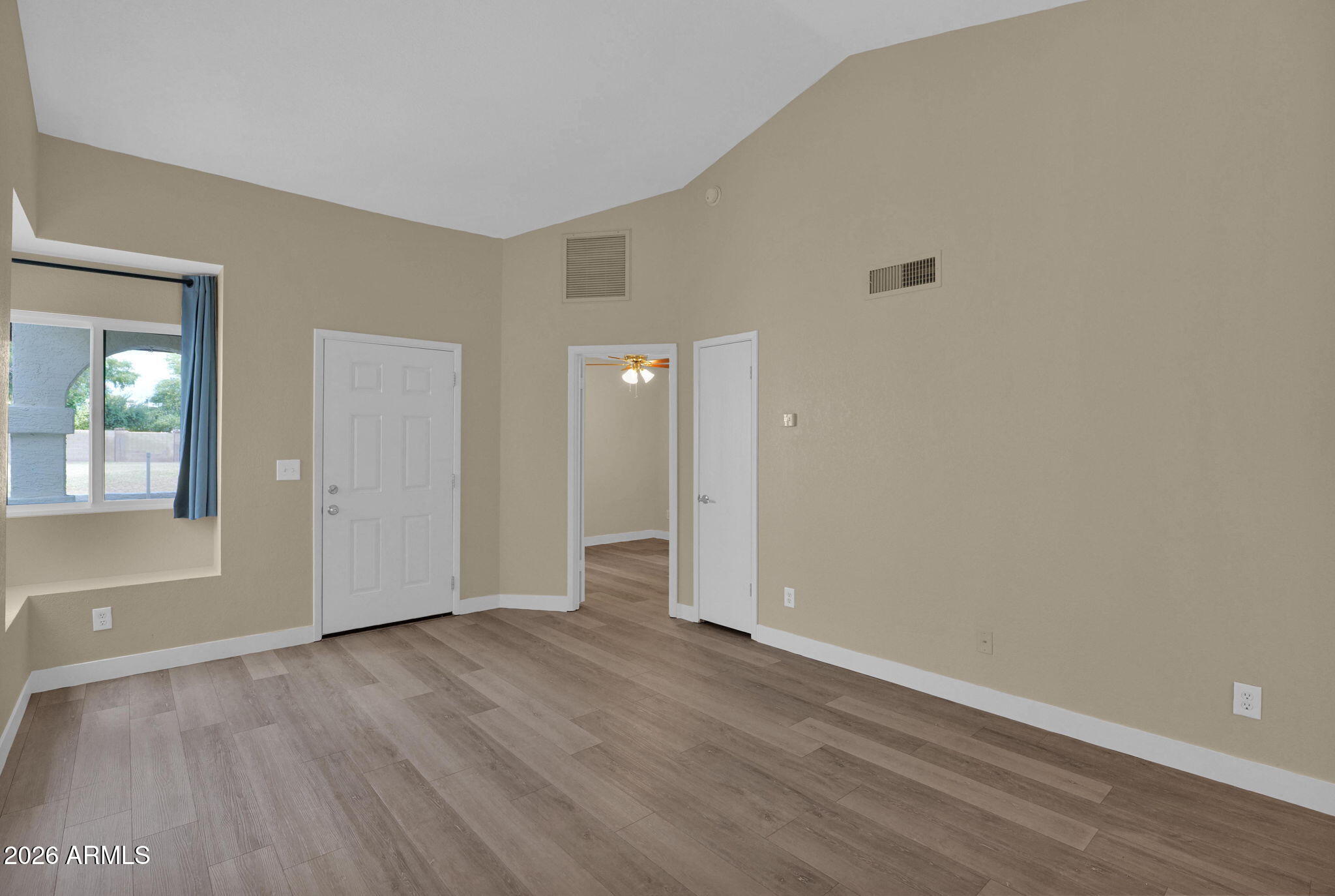 5136 E EVERGREEN Street 1006