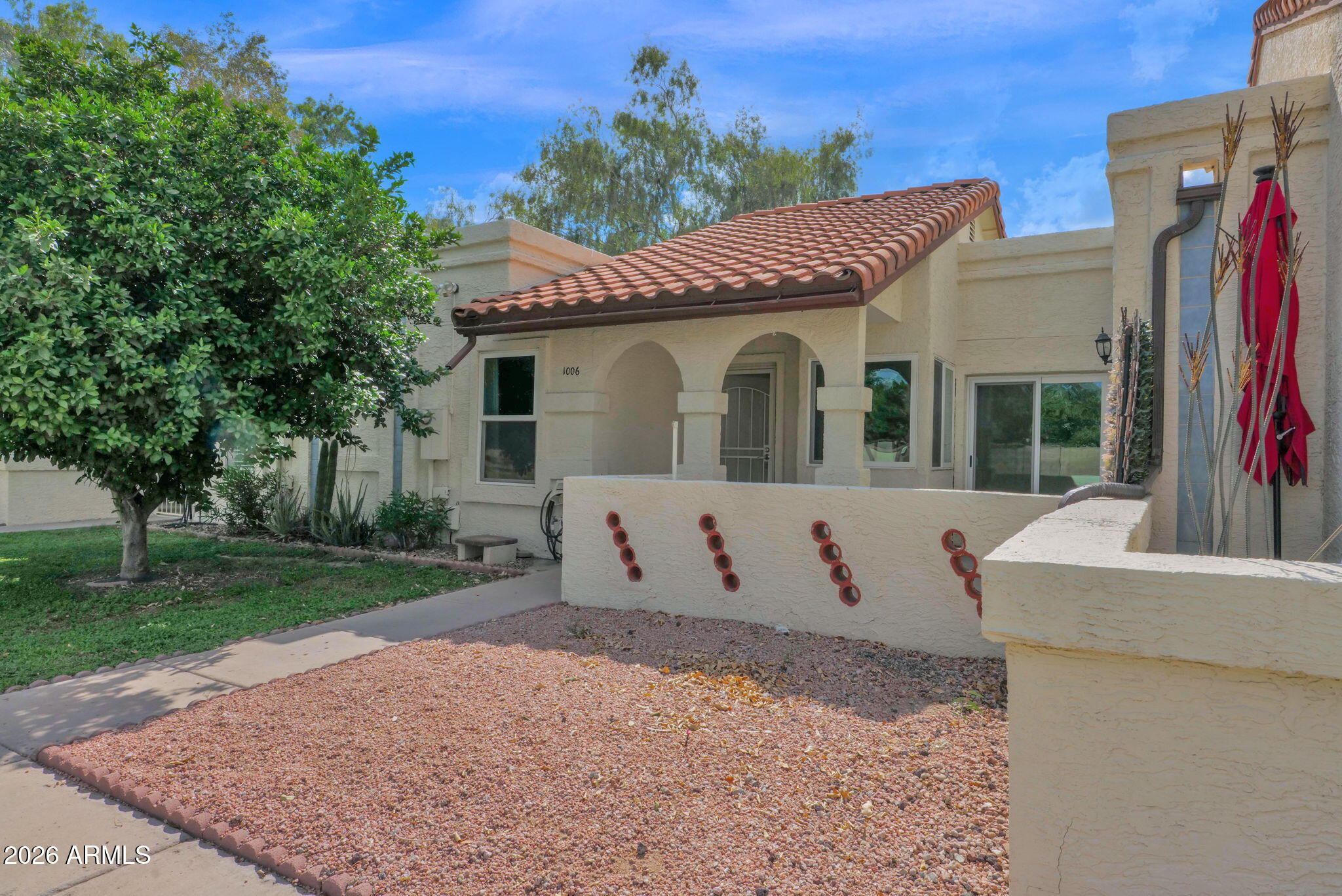 5136 E EVERGREEN Street 1006