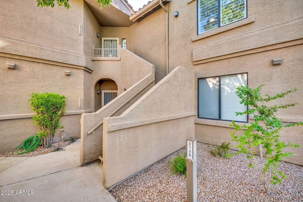 Photo of 15380 N 100th Street #2126, Scottsdale, AZ 85260 (MLS # 6947125)