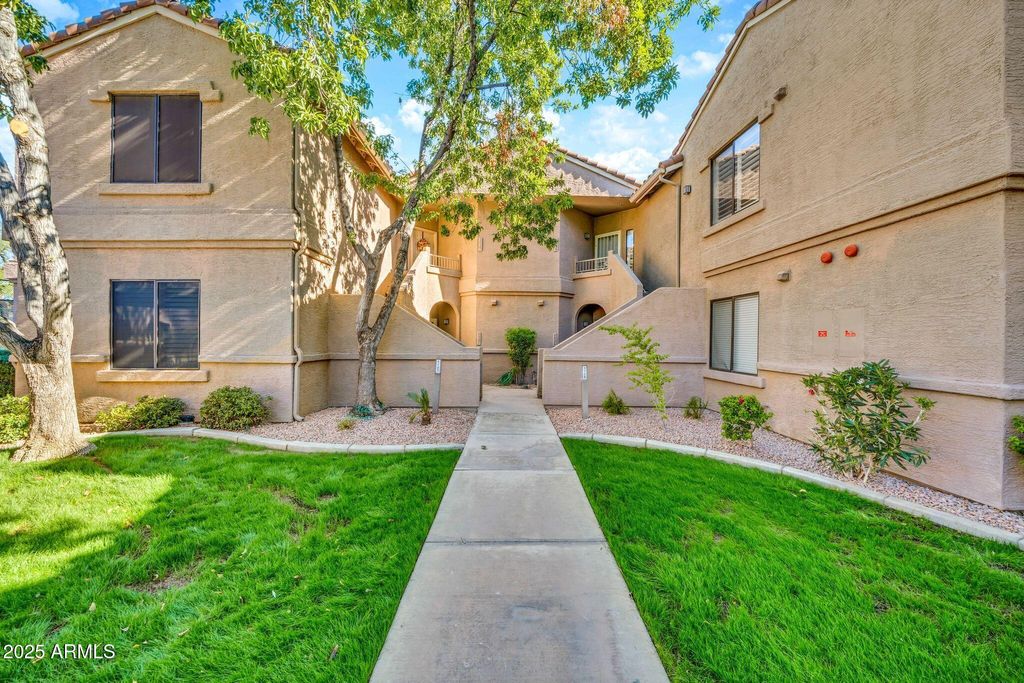 Photo of 15380 N 100th Street #2126, Scottsdale, AZ 85260 (MLS # 6947125)