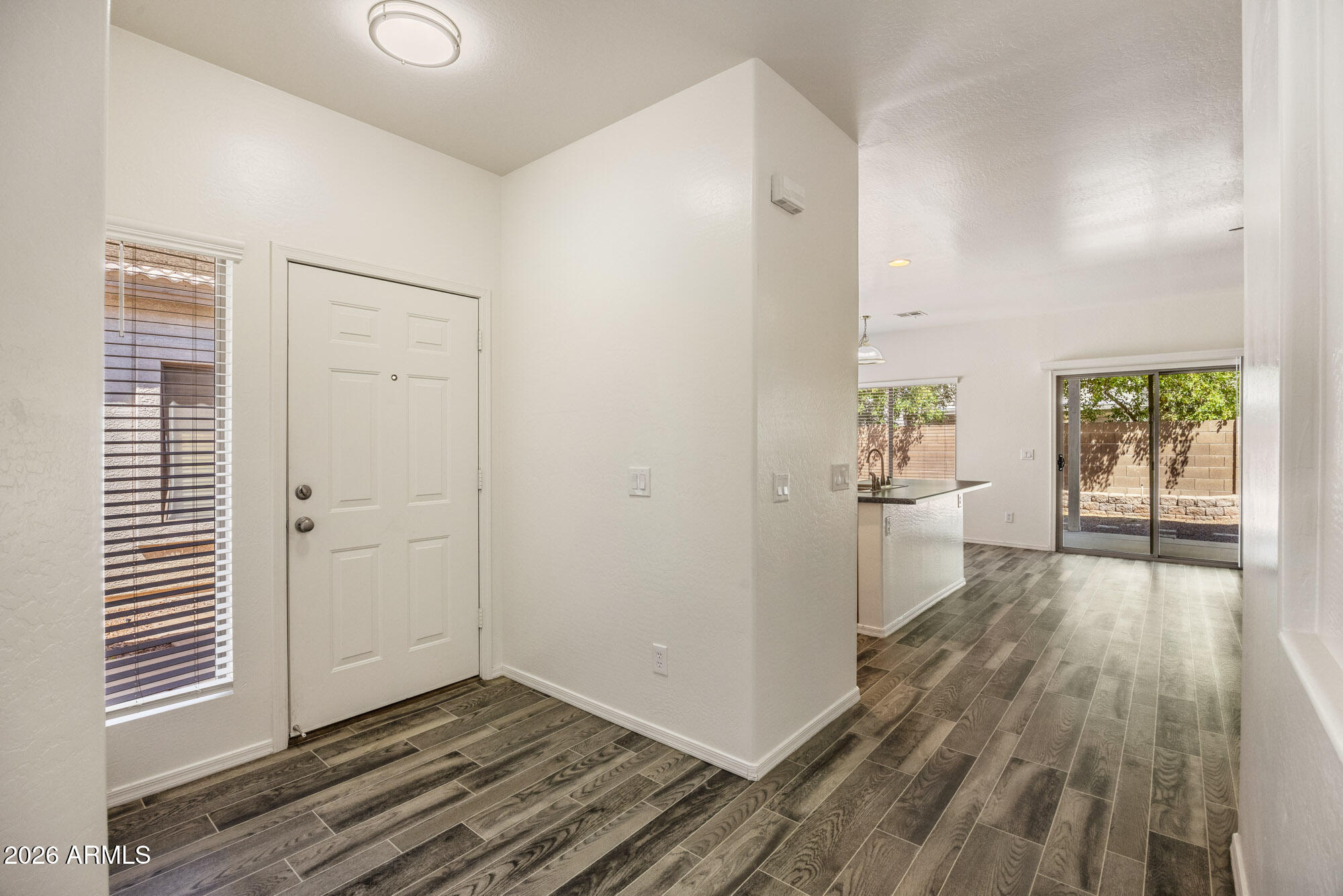 9908 E FARMDALE Avenue