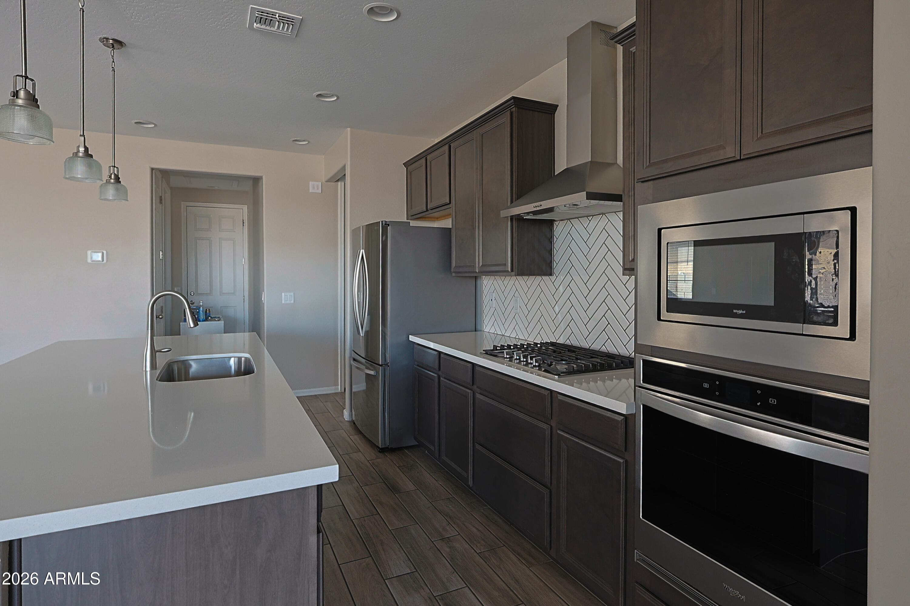 ESTRELLA - Residential