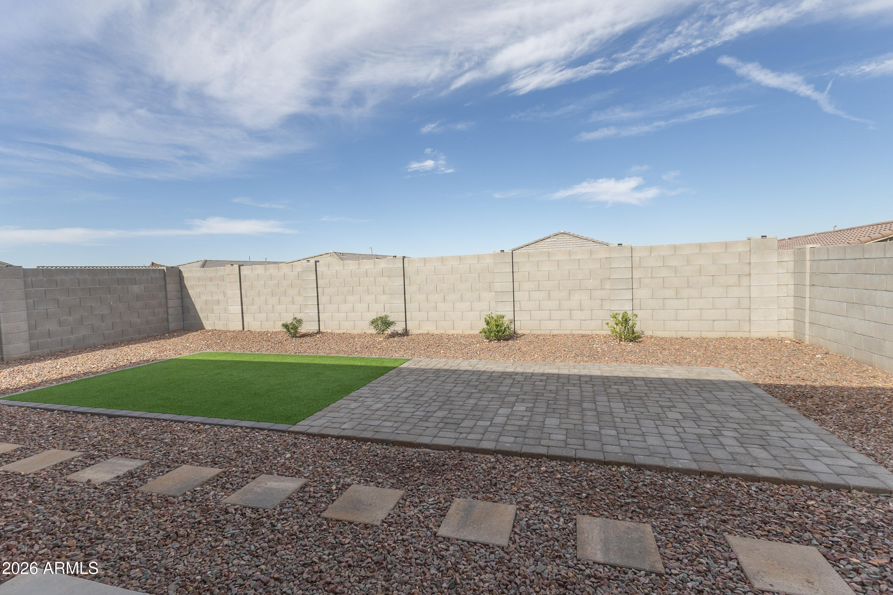 ESTRELLA - Residential