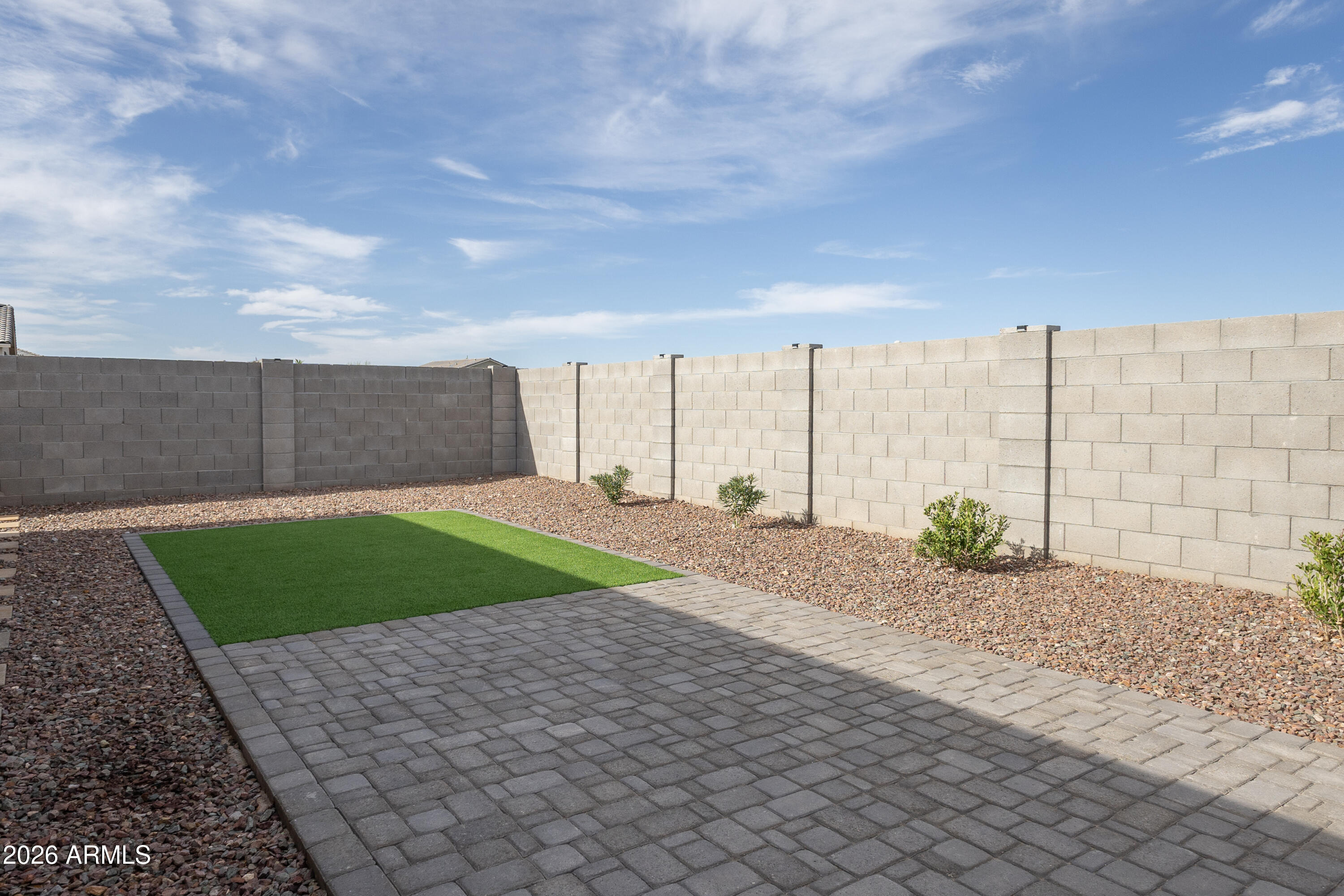 ESTRELLA - Residential