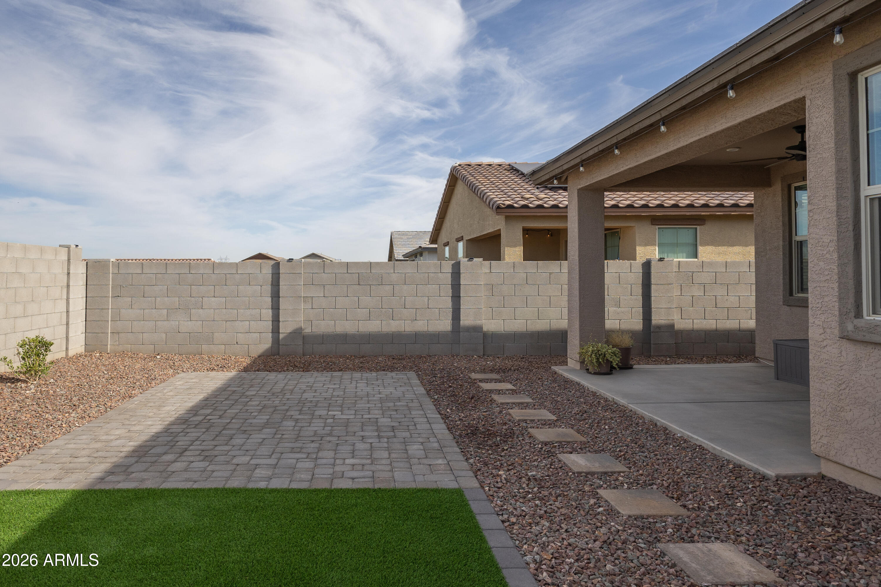 ESTRELLA - Residential