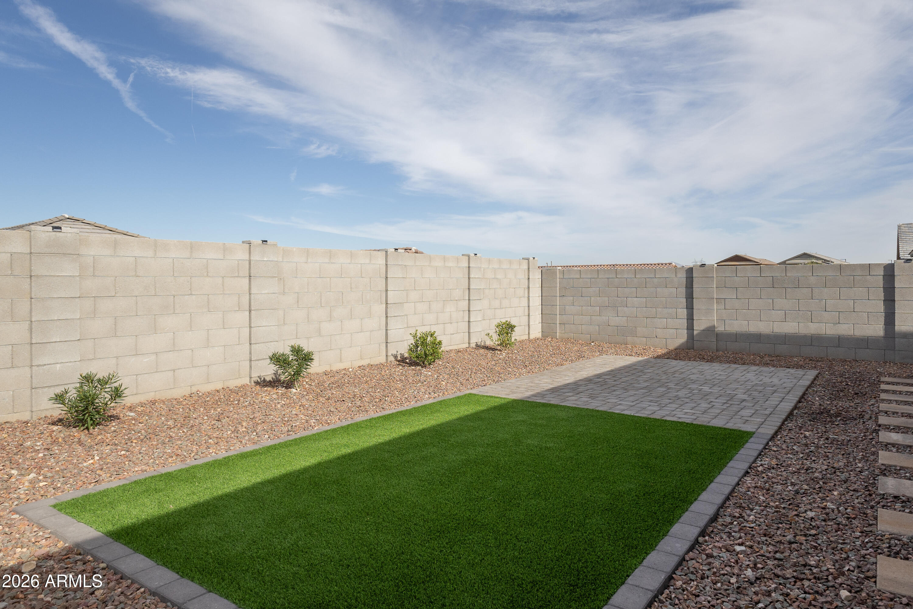 ESTRELLA - Residential