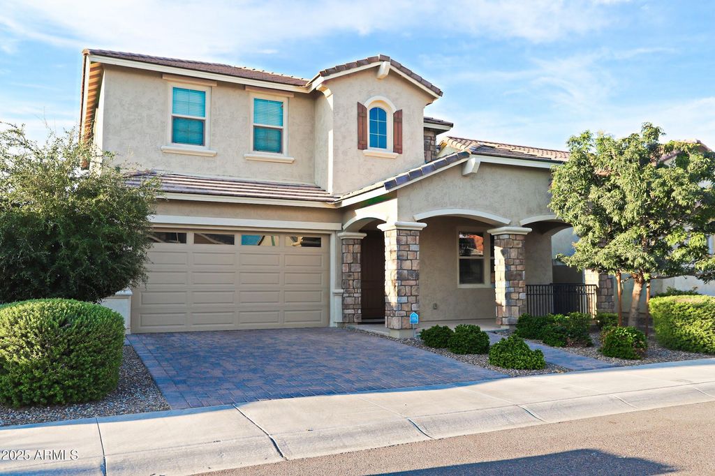Photo of 1954 E Geronimo Street, Chandler, AZ 85225 (MLS # 7007332)