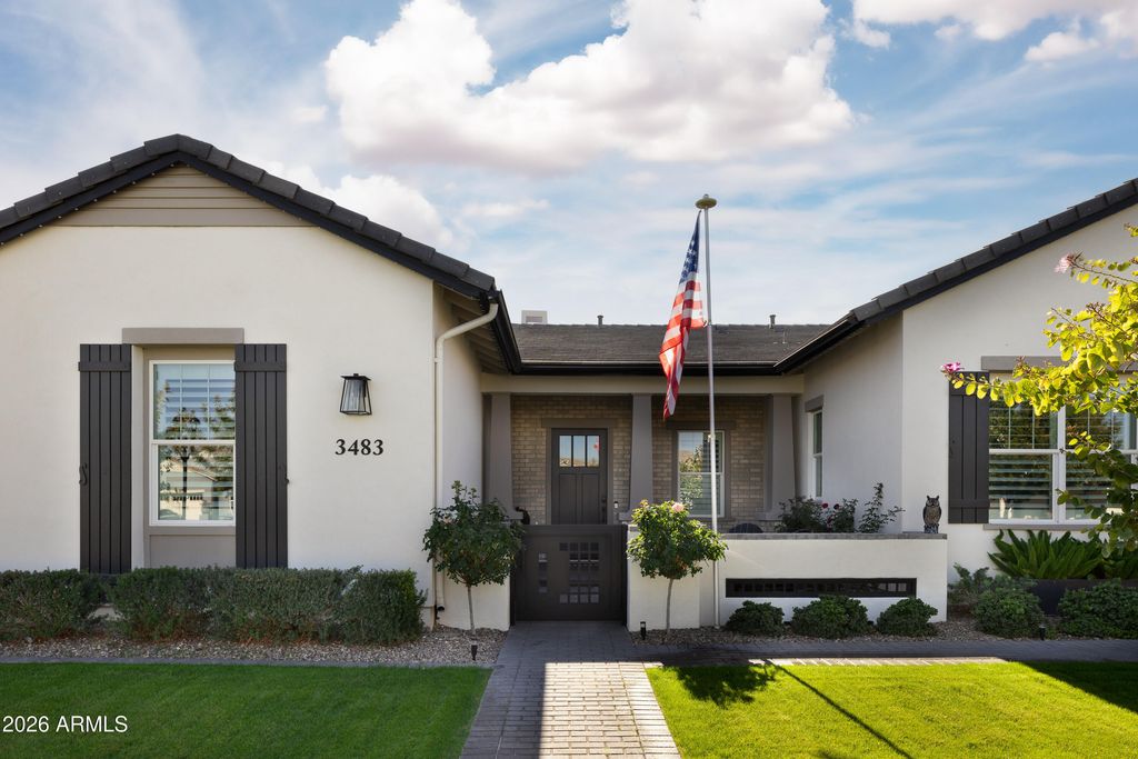 Photo of 3483 E Bloomfield Parkway, Gilbert, AZ 85296 (MLS # 6963438)