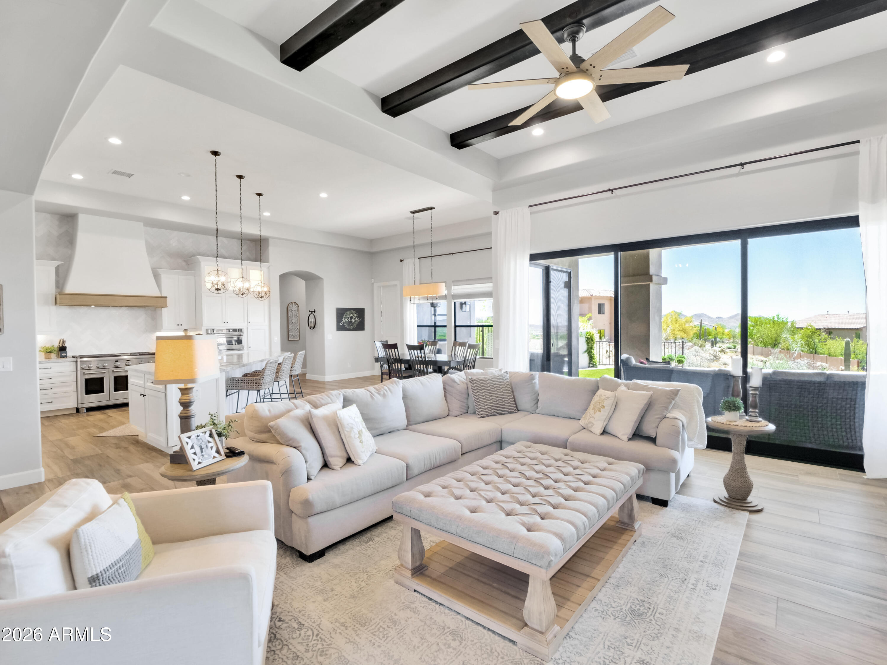 2405 W VIA SAVELLI --