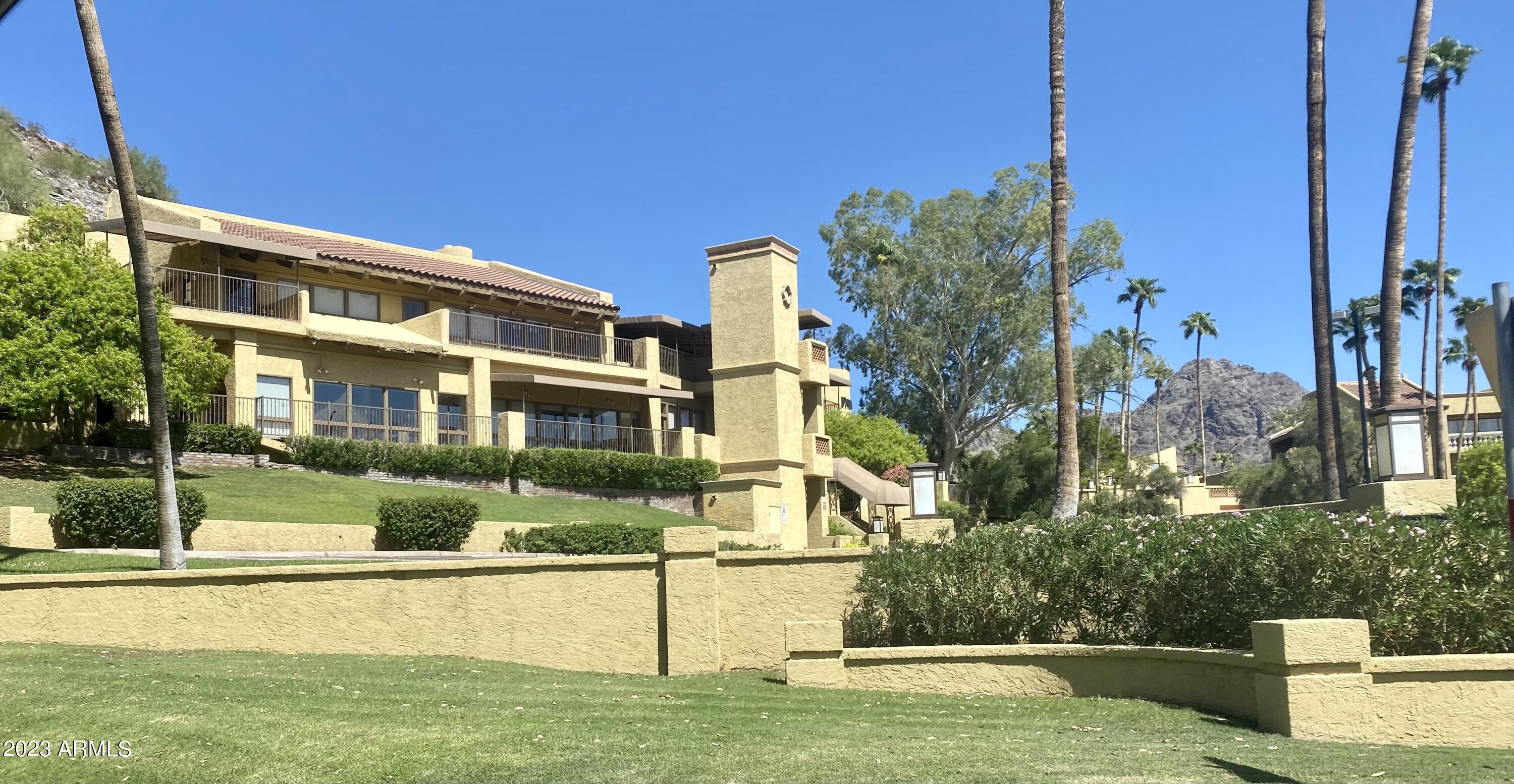 WHITTIER PLACE - Land