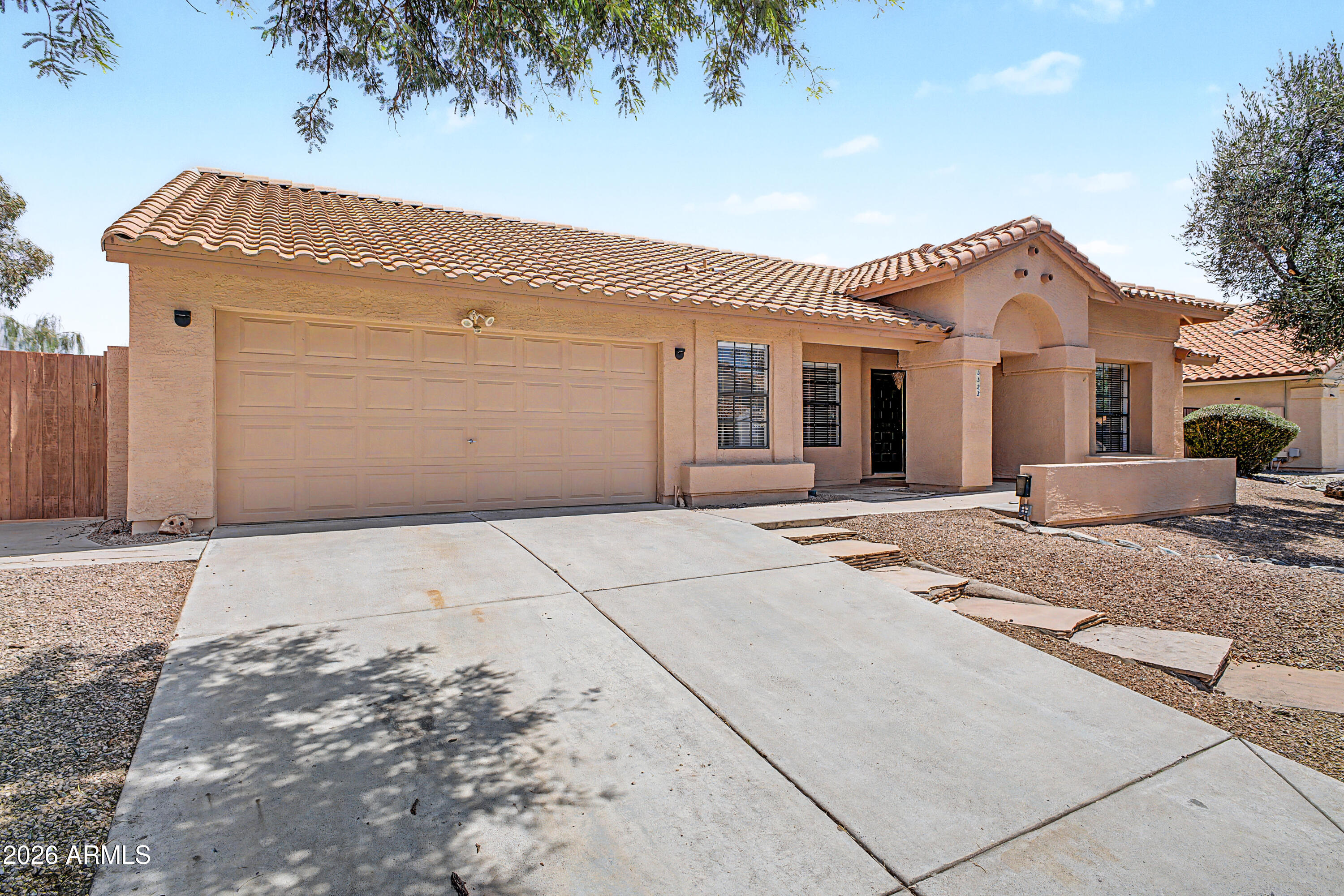 3322 E DRY CREEK Road