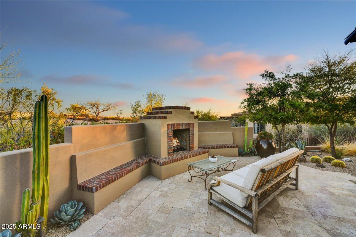 Scottsdale, Arizona 85262, United States, 4 Bedrooms Bedrooms, ,5 BathroomsBathrooms,Residential,Active,83103