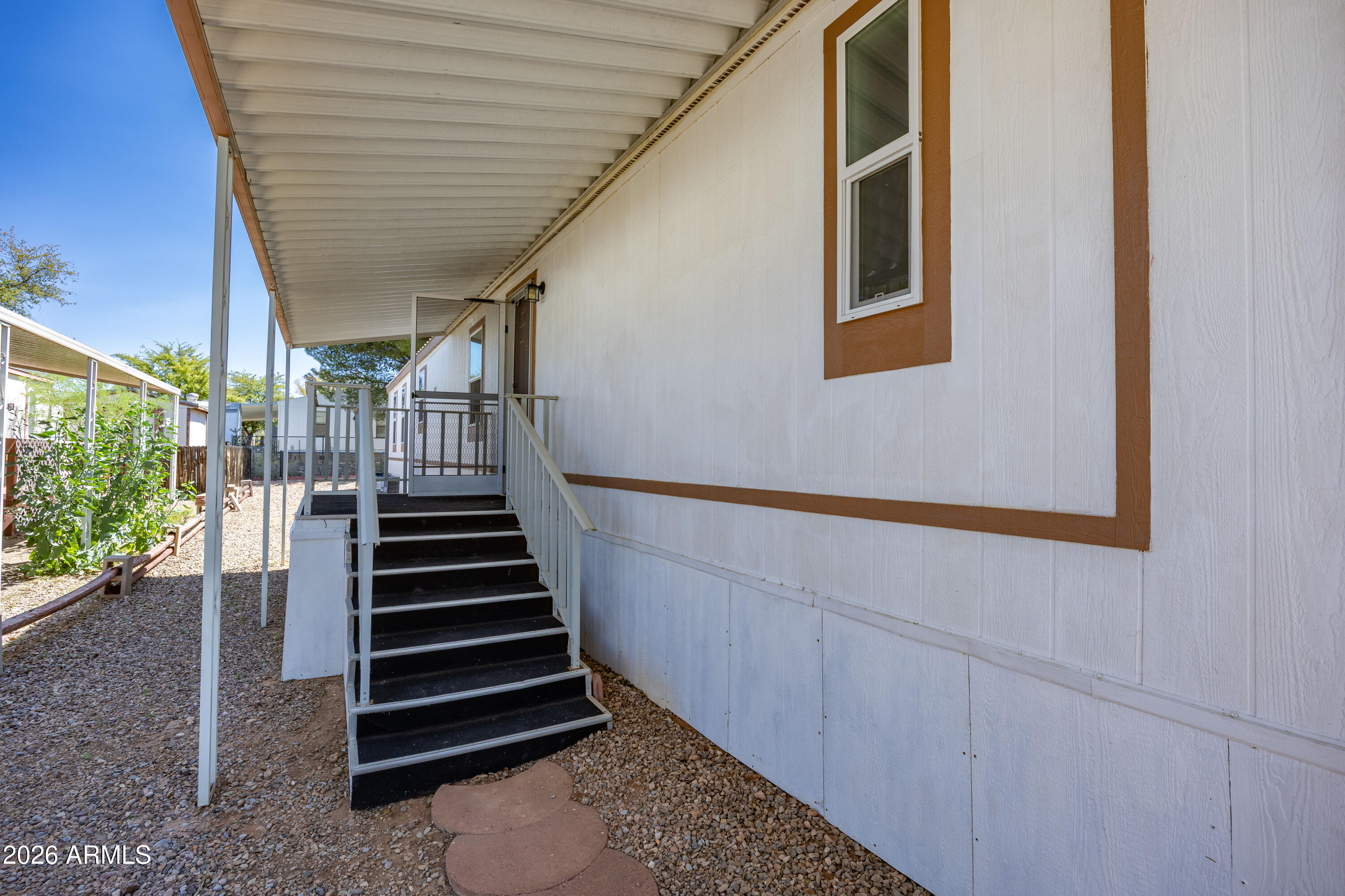 469 S Nature Way 120