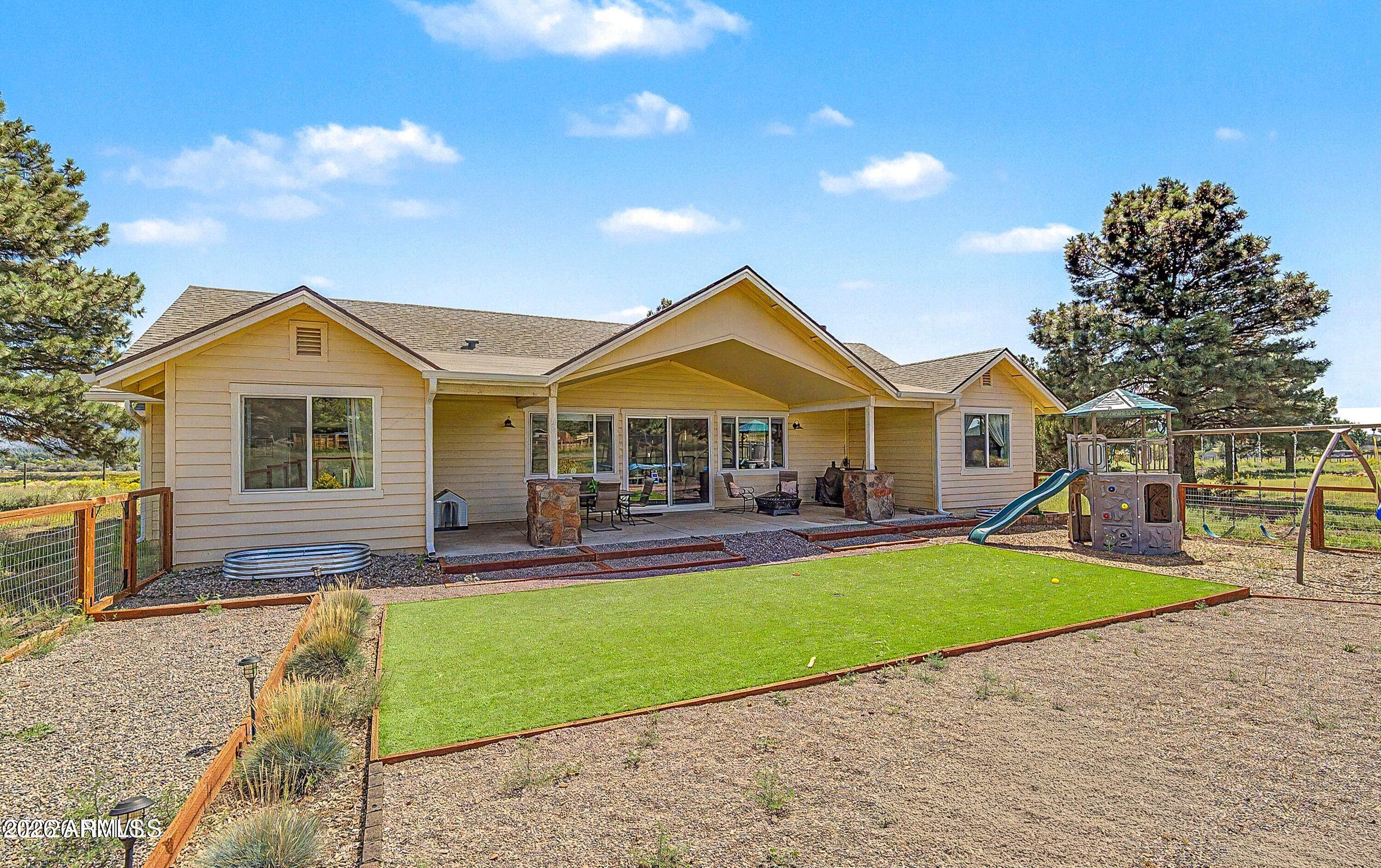 12194 Daniel Way