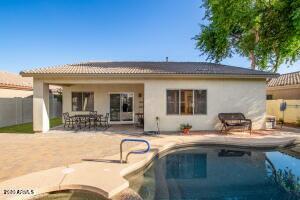 2096 E RIVIERA Drive