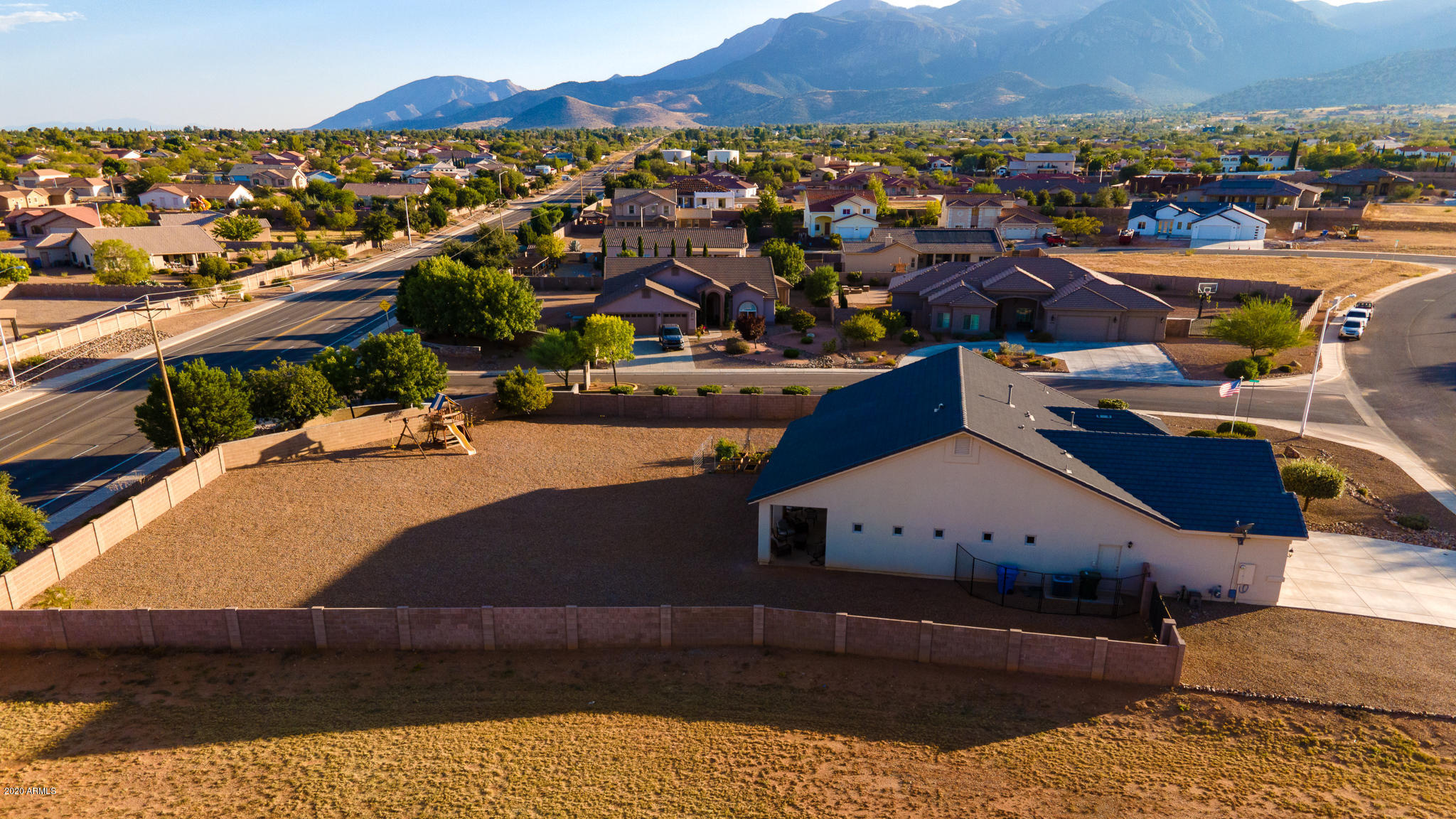 The Reserves at Canyon De Flores - Residential