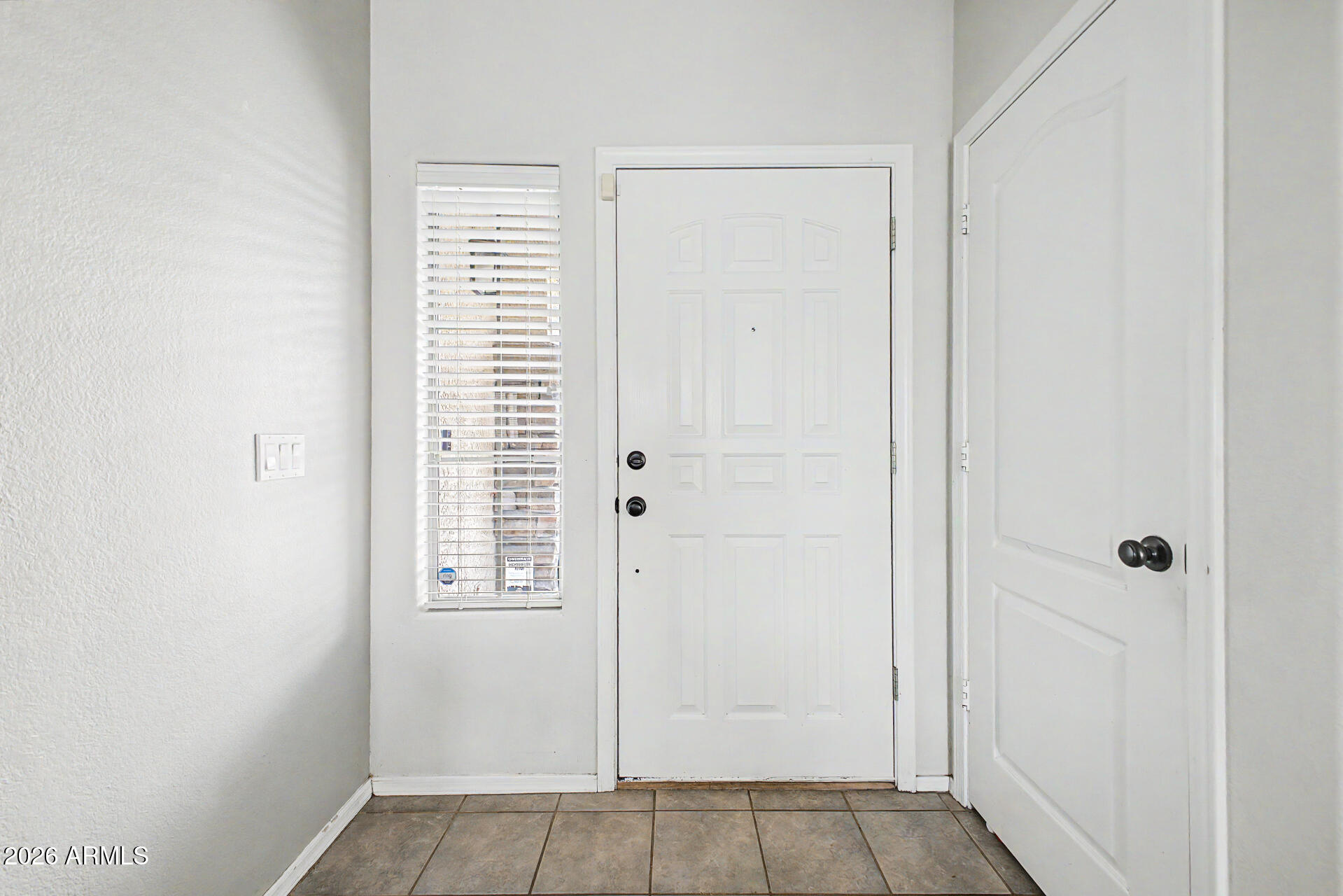 9128 E HALIFAX Street