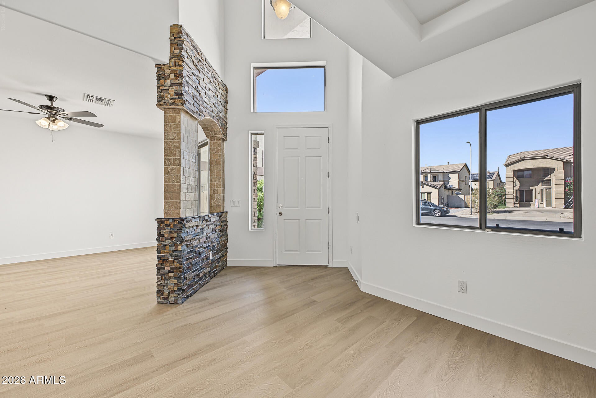 6825 W LYNNE Lane