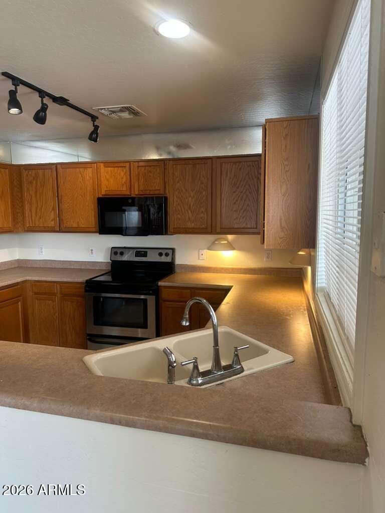 12409 N 122nd Avenue