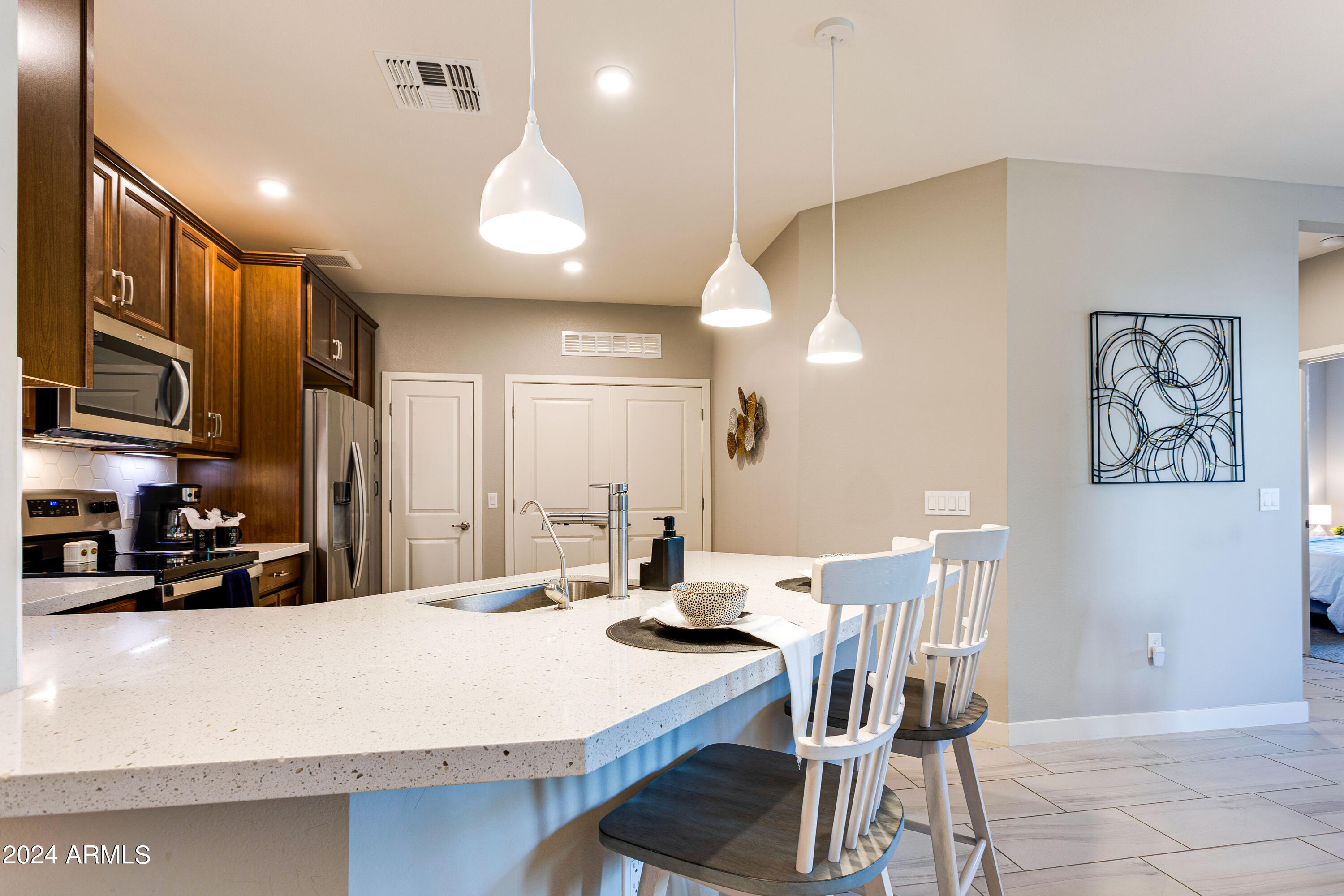 2511 W QUEEN CREEK Road 102