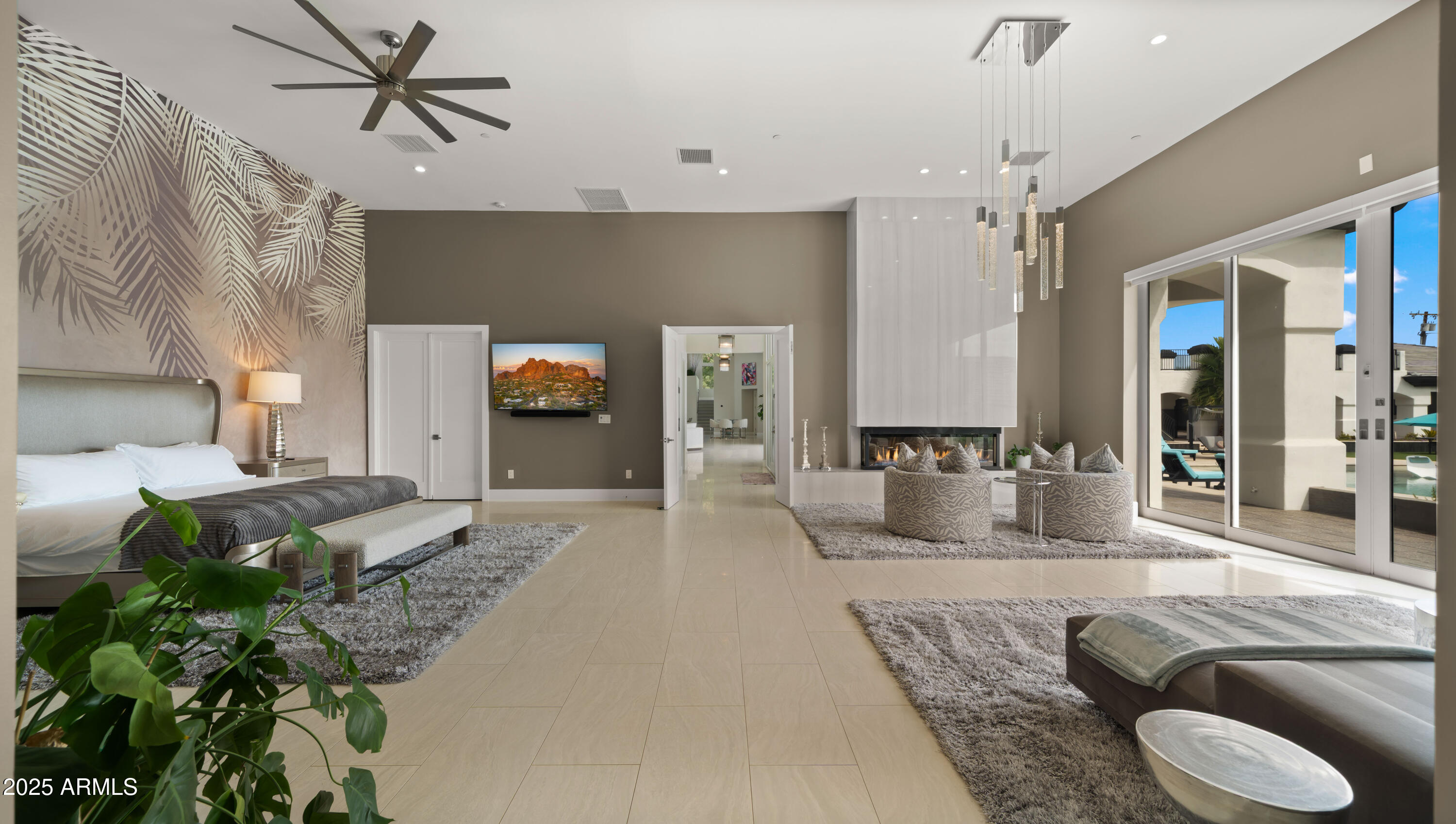 ARCADIA MANORS - Residential