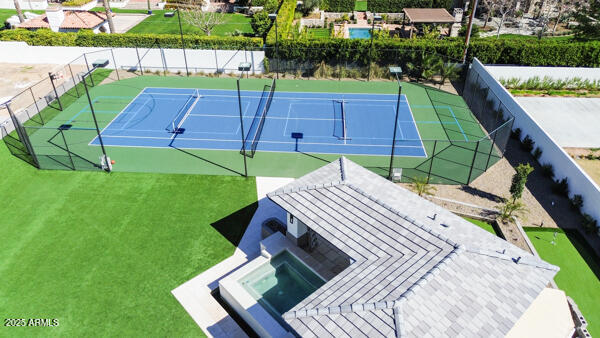 ARCADIA MANORS - Residential