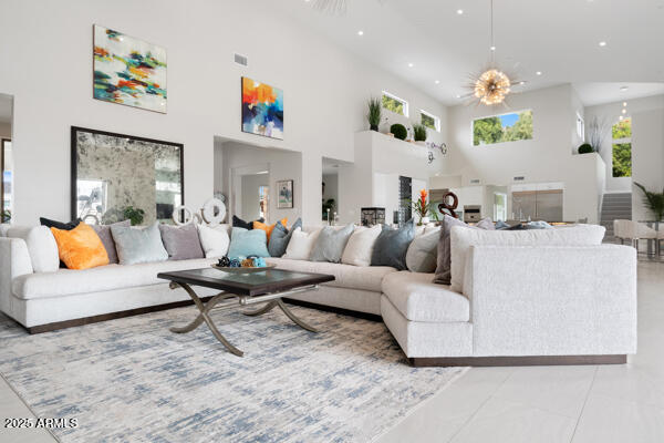 ARCADIA MANORS - Residential